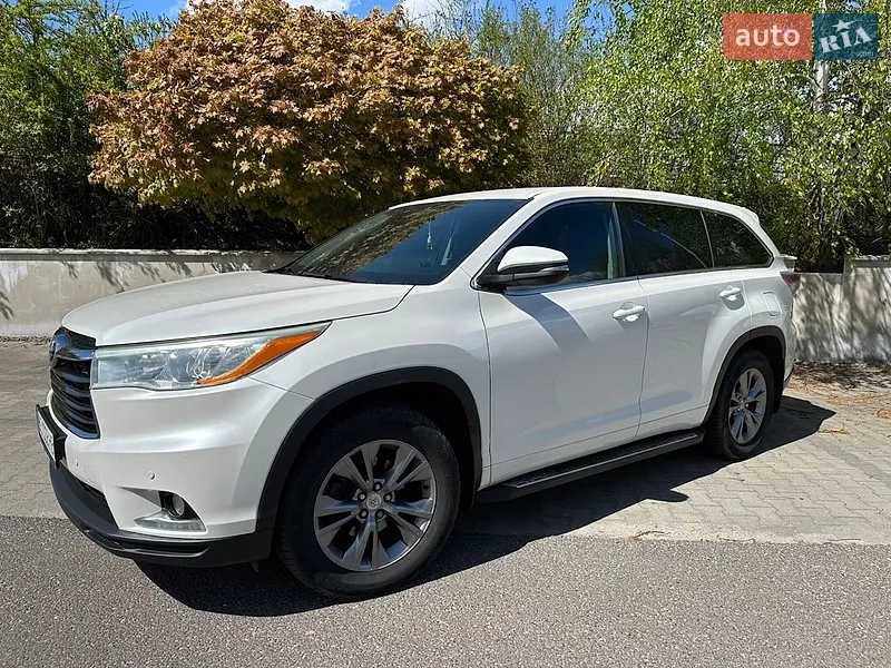 Toyota Highlander 2015