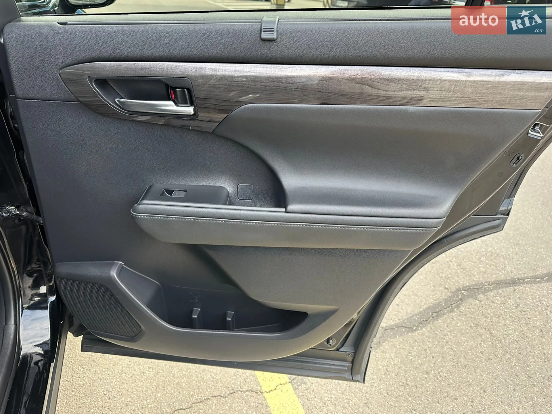 2020 Toyota Highlander - мініатюра 26