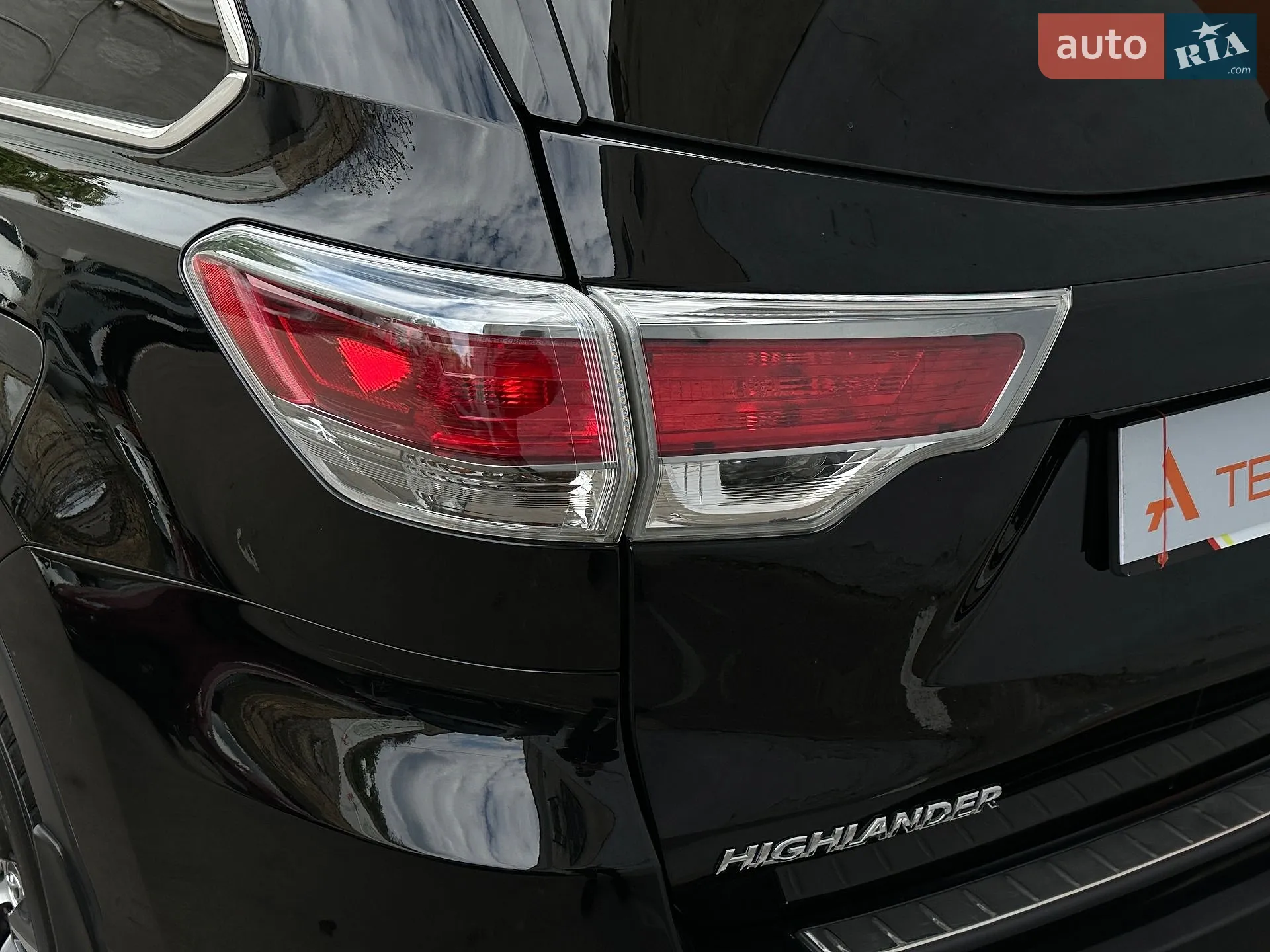 2015 Toyota Highlander - мініатюра 16