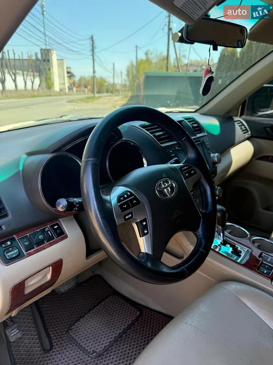 2010 Toyota Highlander - мініатюра 30