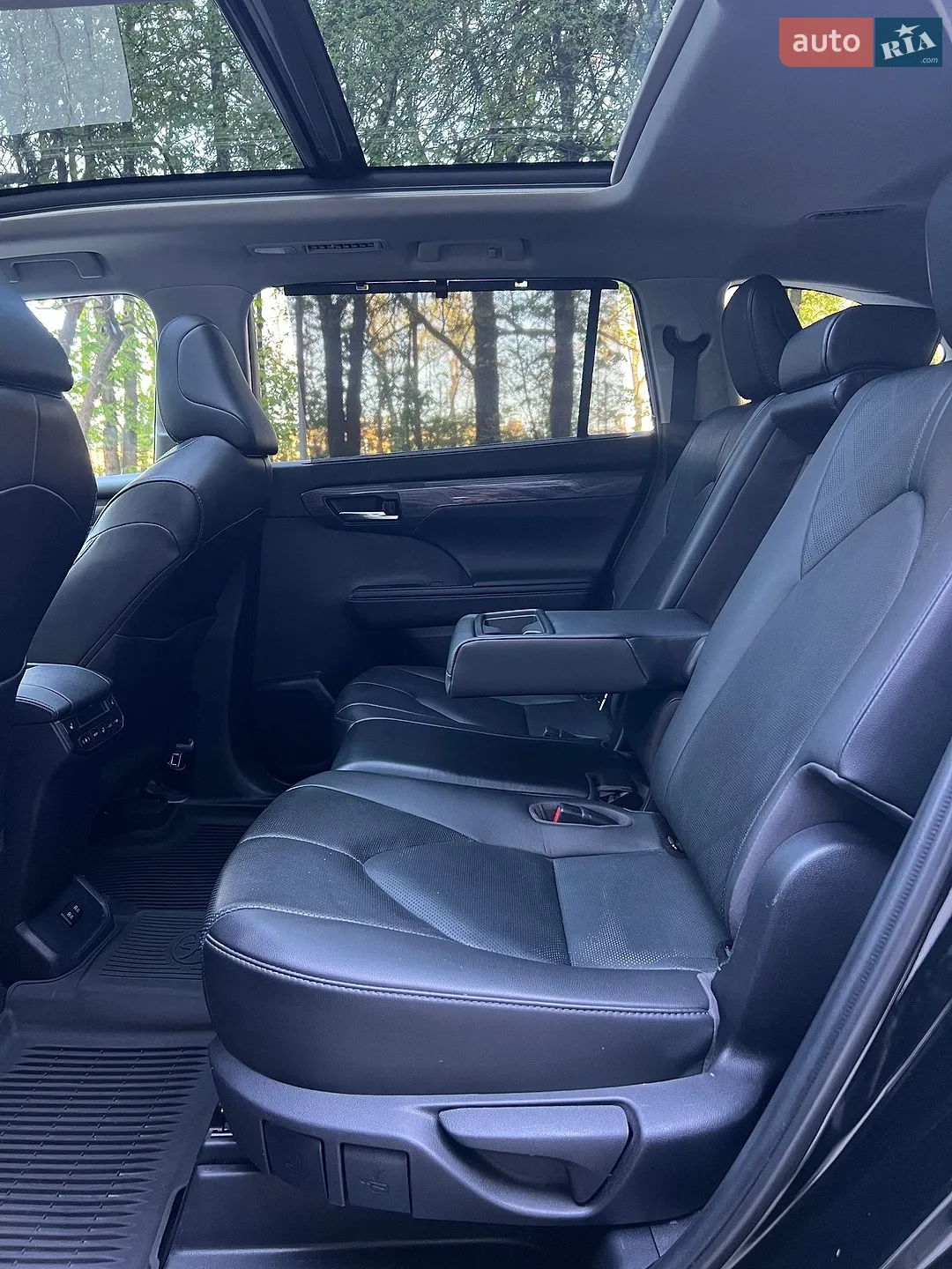 2020 Toyota Highlander - мініатюра 27