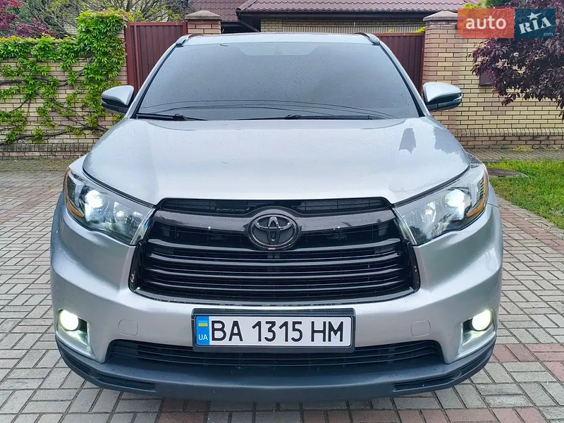 Toyota Highlander 2015 VIN 5TDZARFH00S012734 фото оголошення 14 з 44