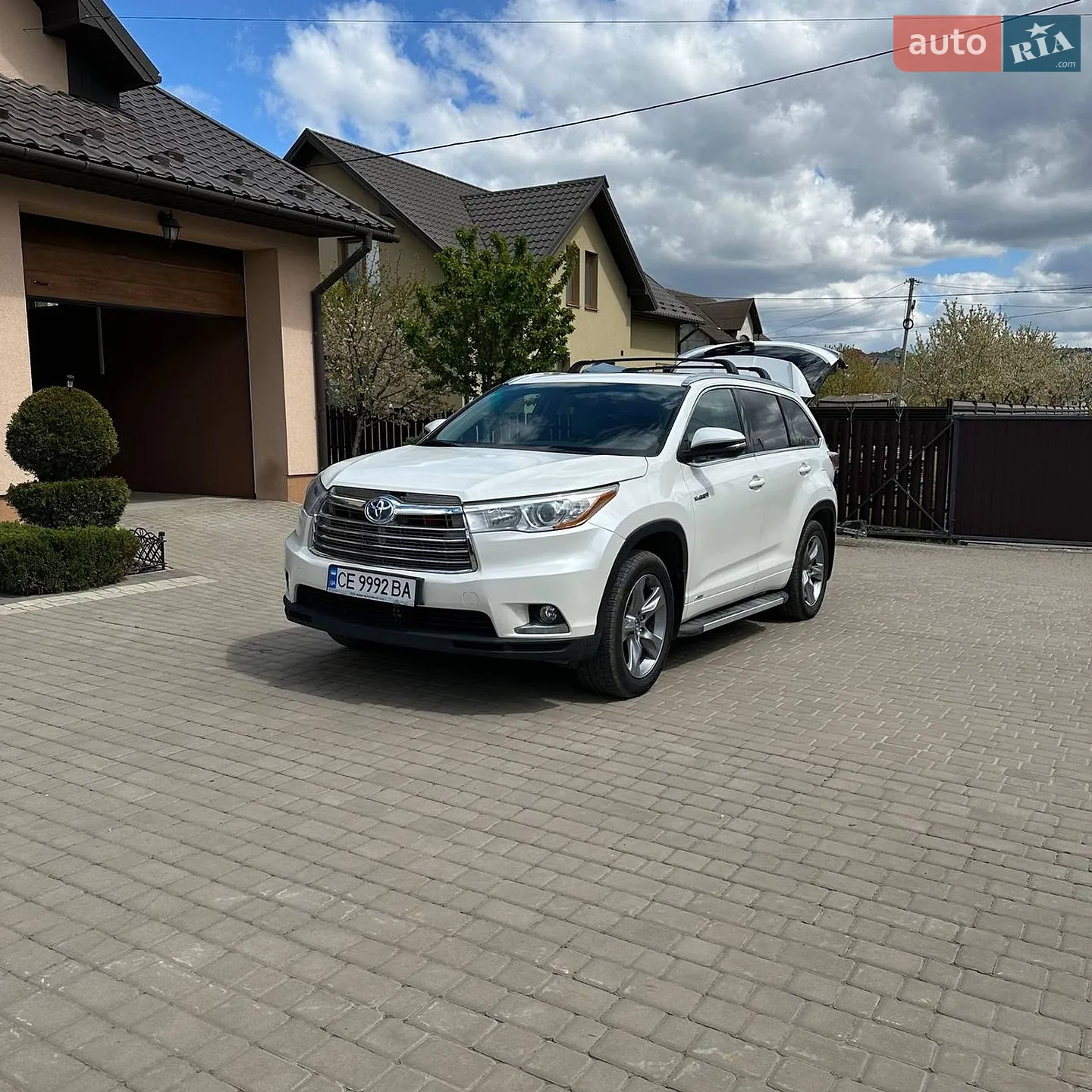 2016 Toyota Highlander - мініатюра 2