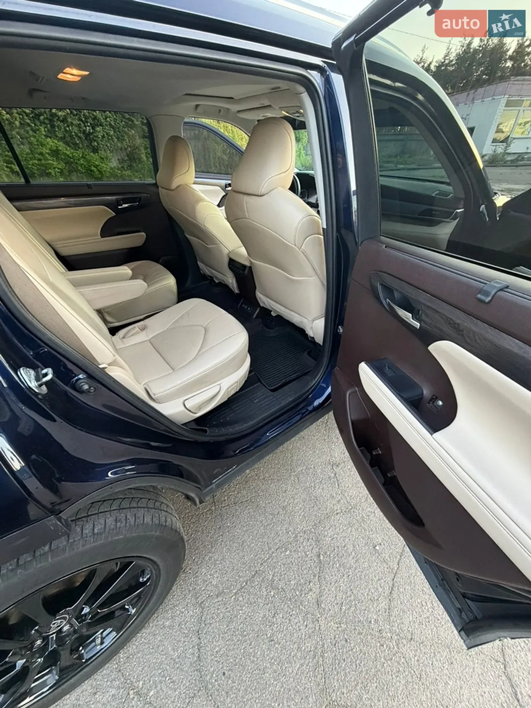 2021 Toyota Highlander - мініатюра 13