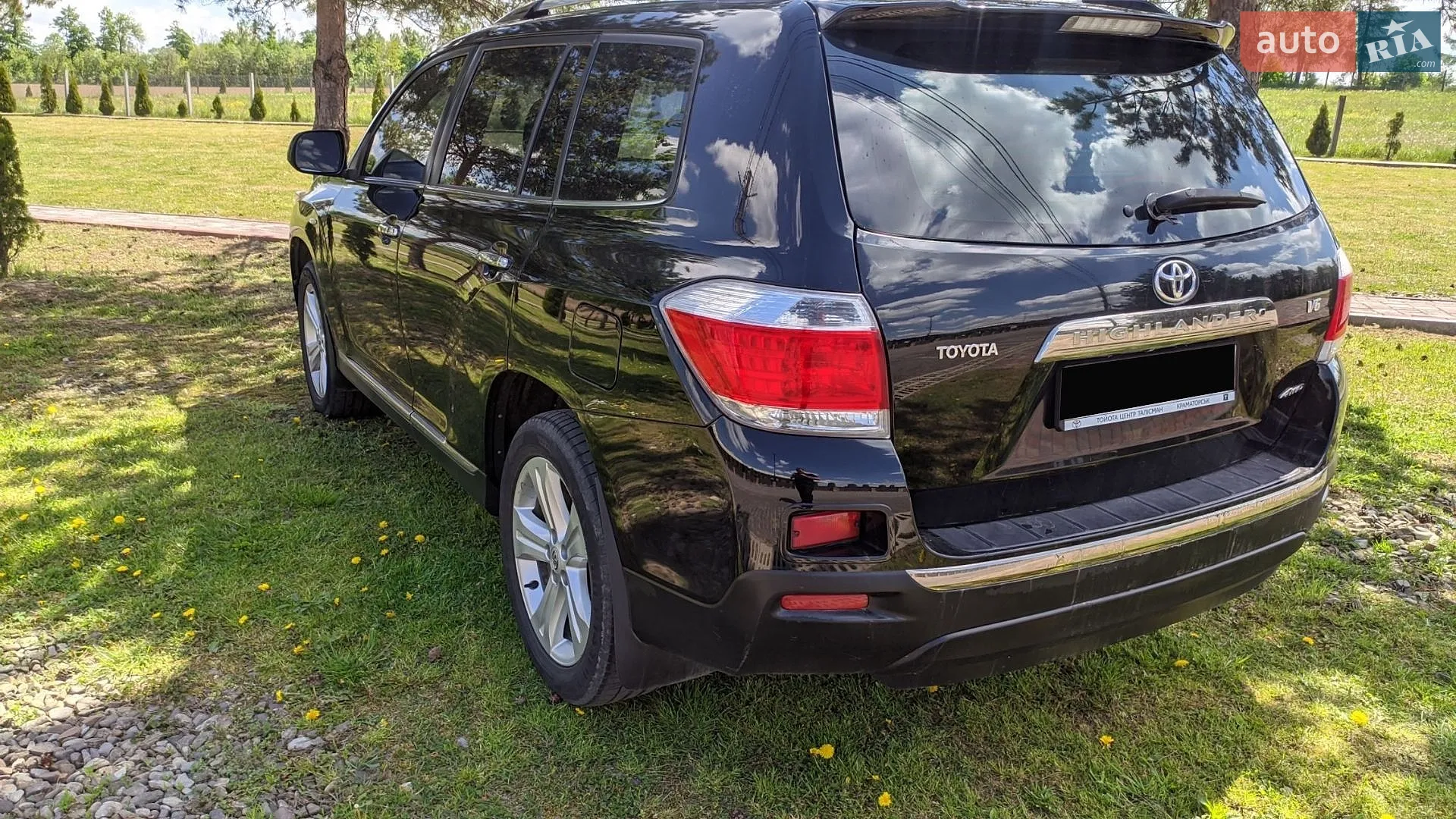 2011 Toyota Highlander - мініатюра 2
