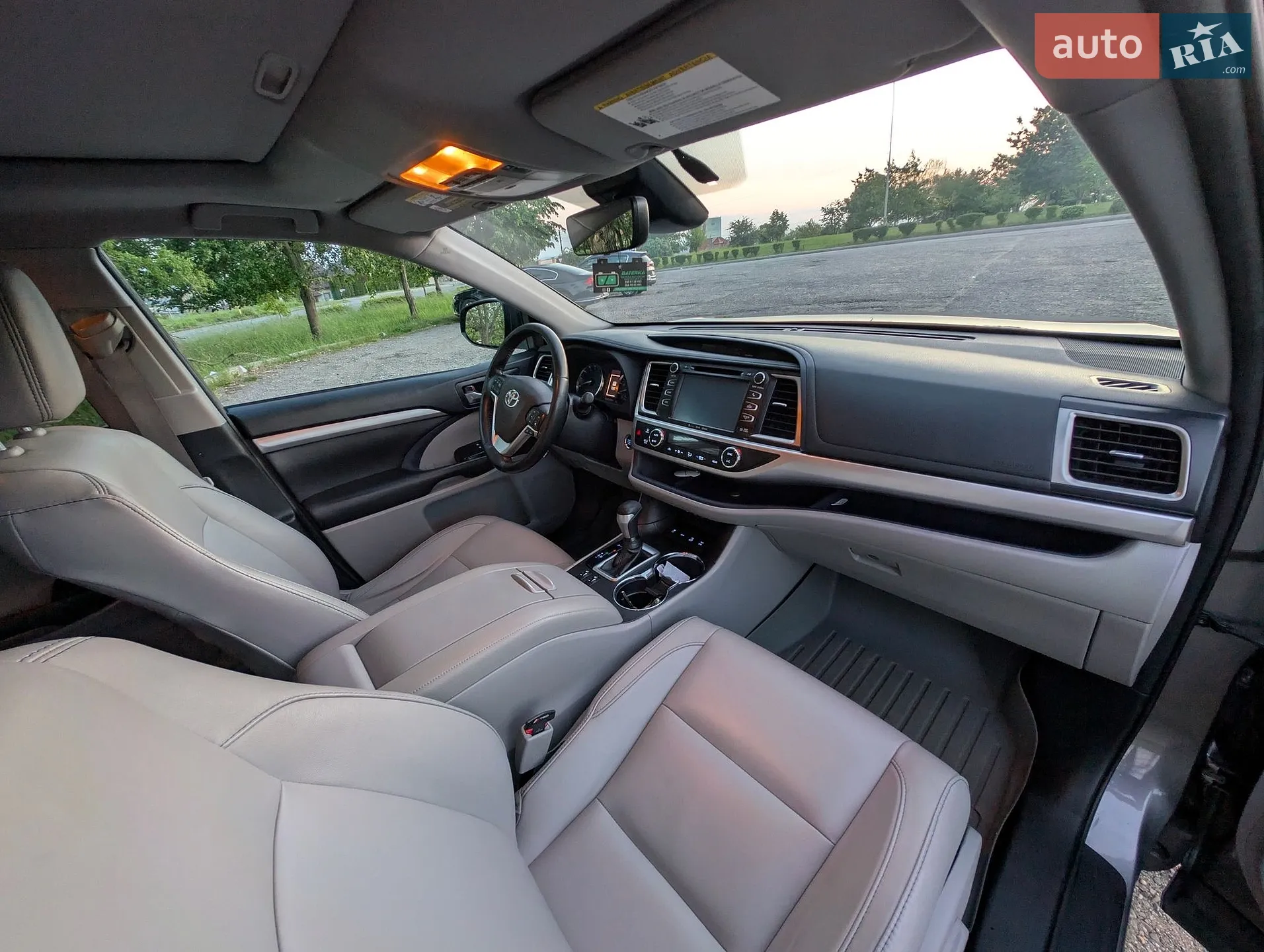 2018 Toyota Highlander - мініатюра 17