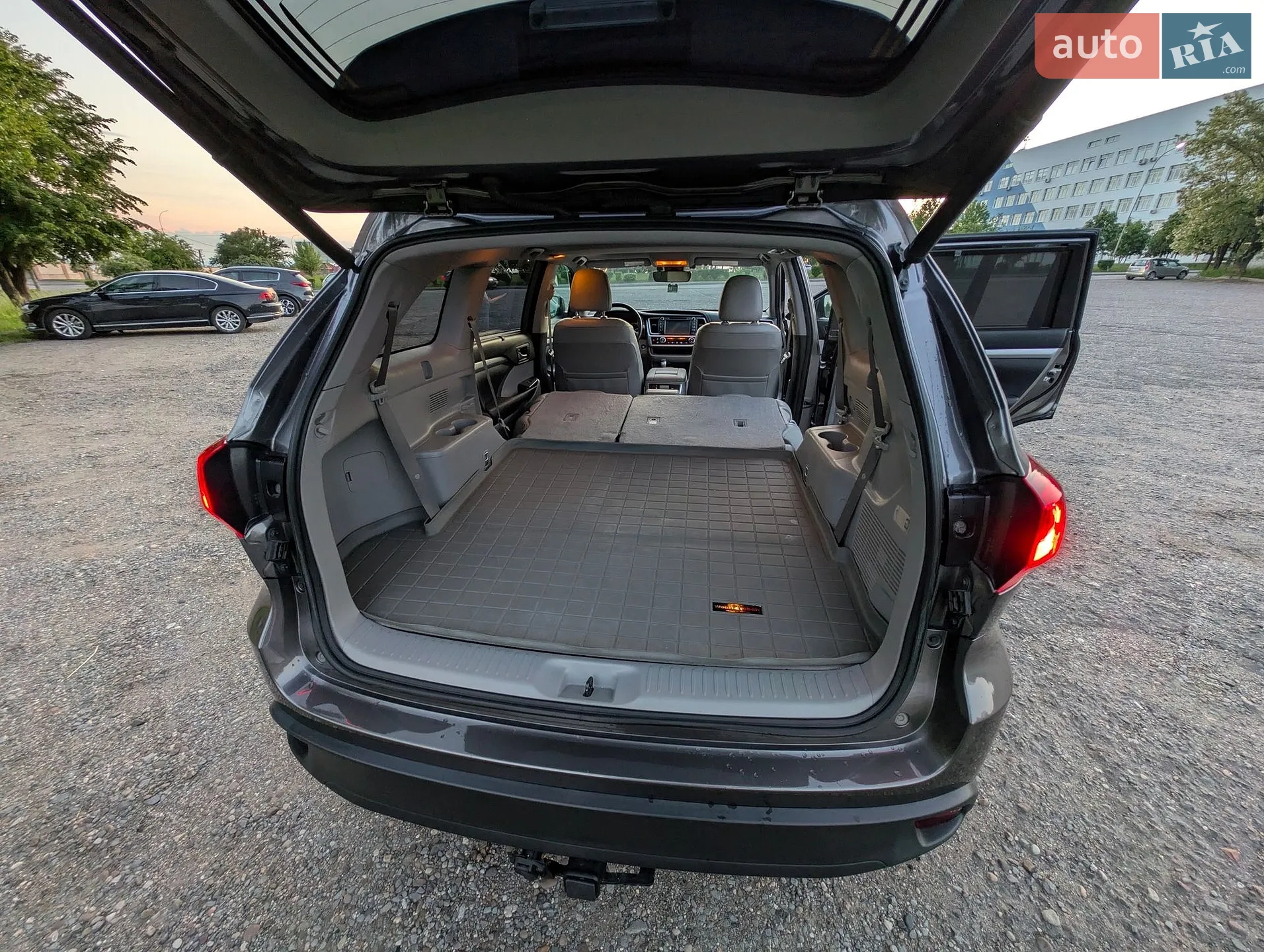 2018 Toyota Highlander - мініатюра 16