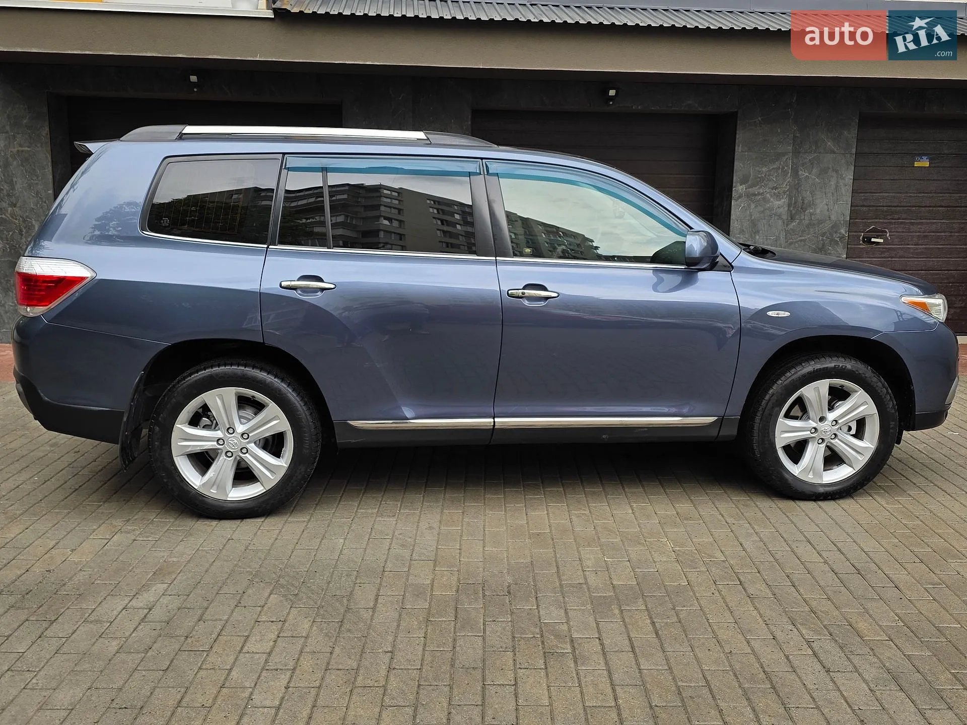 2011 Toyota Highlander - мініатюра 13