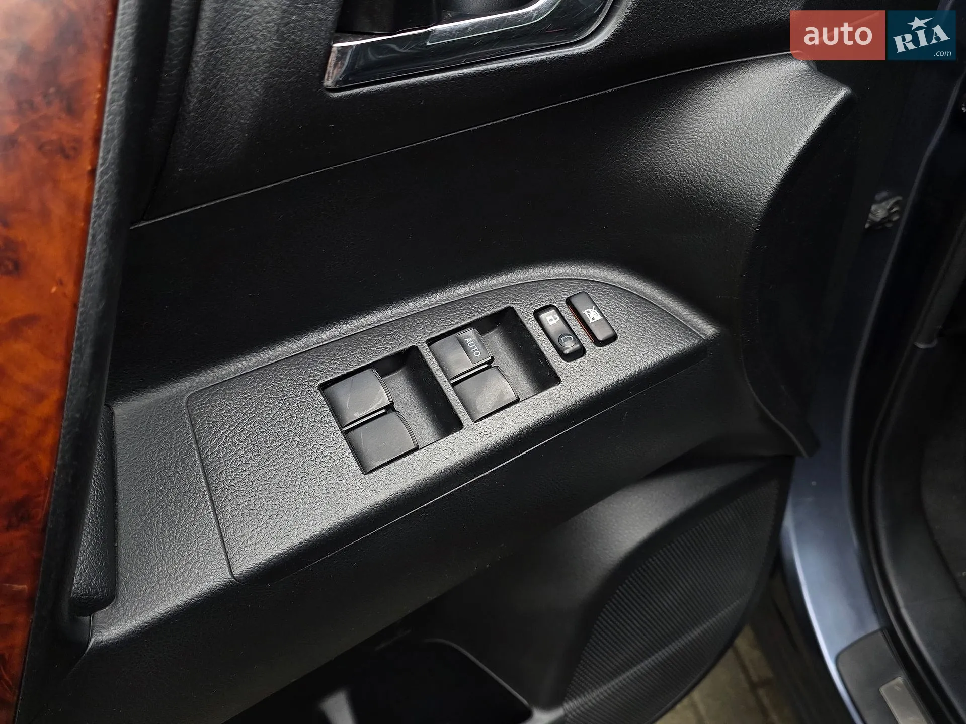 2011 Toyota Highlander - мініатюра 24