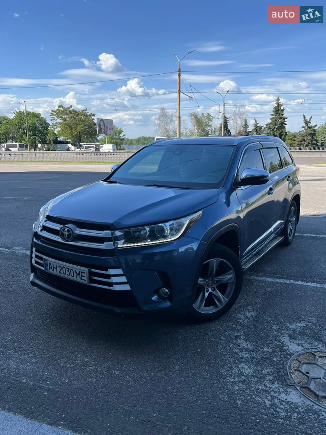 2017 Toyota Highlander - мініатюра 2