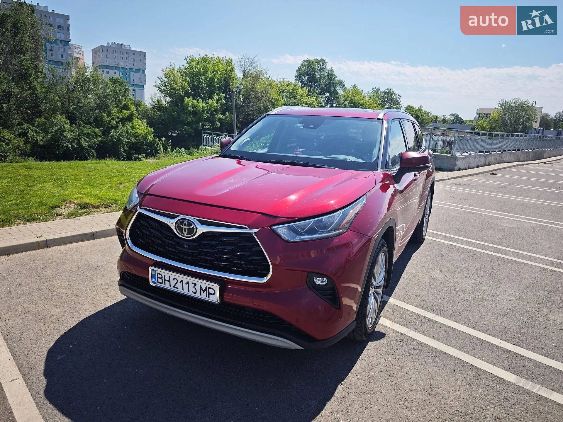 2020 Toyota Highlander - фото 1