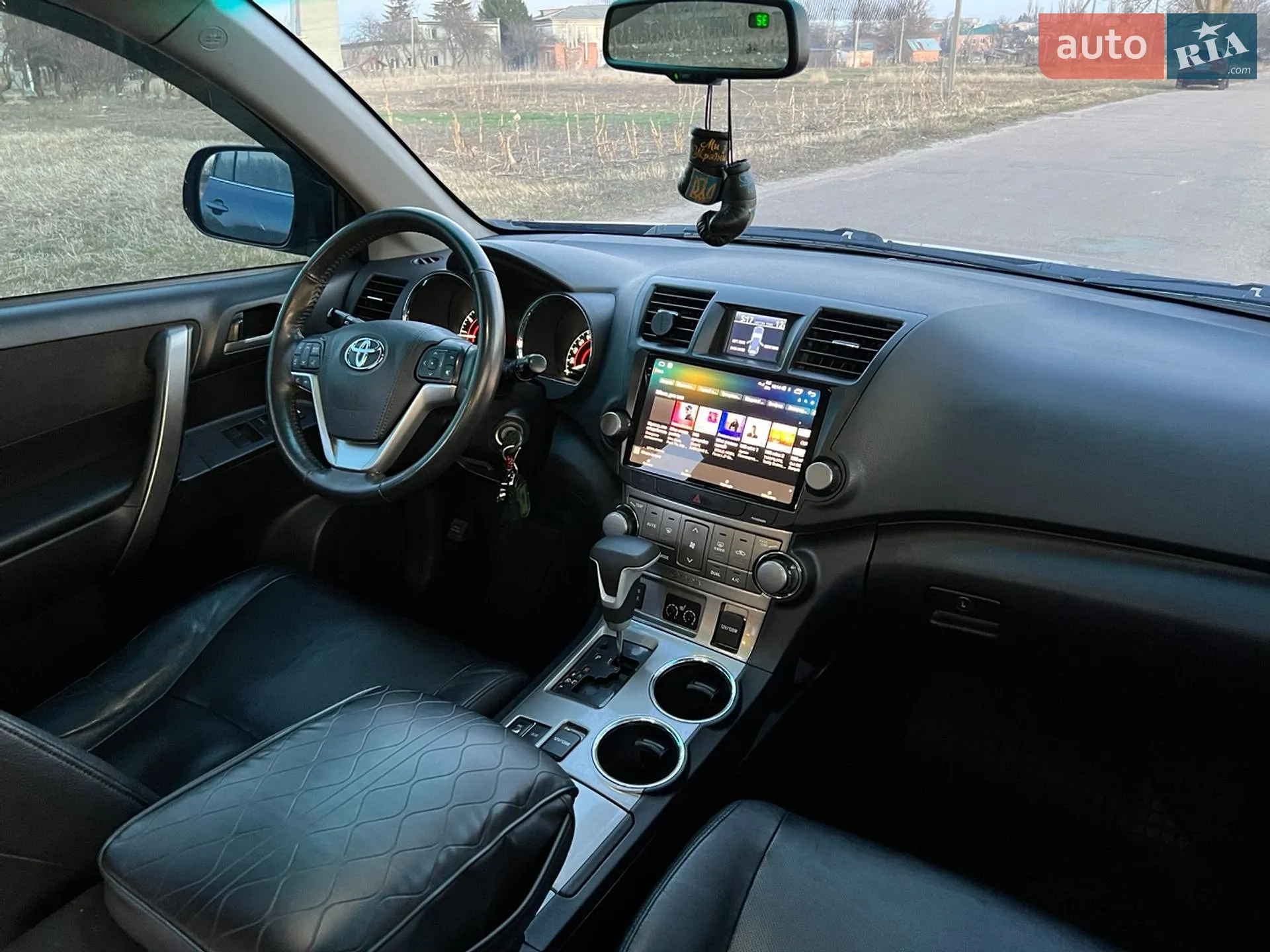 2011 Toyota Highlander - мініатюра 23