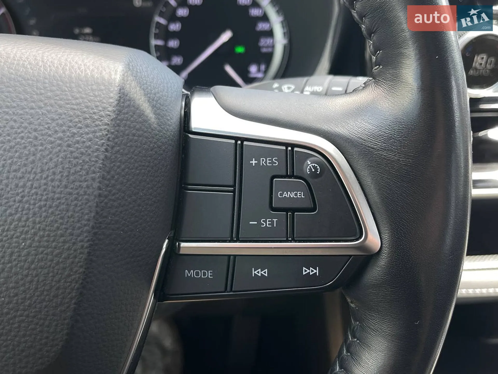 2020 Toyota Highlander - мініатюра 17
