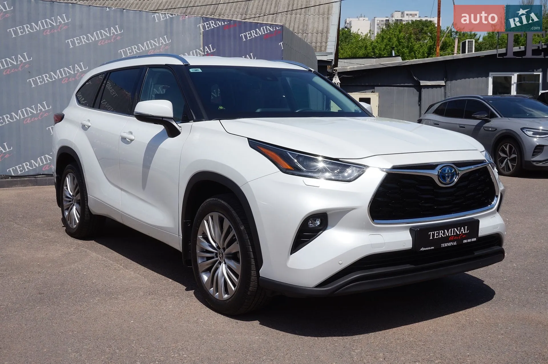 2022 Toyota Highlander - мініатюра 4