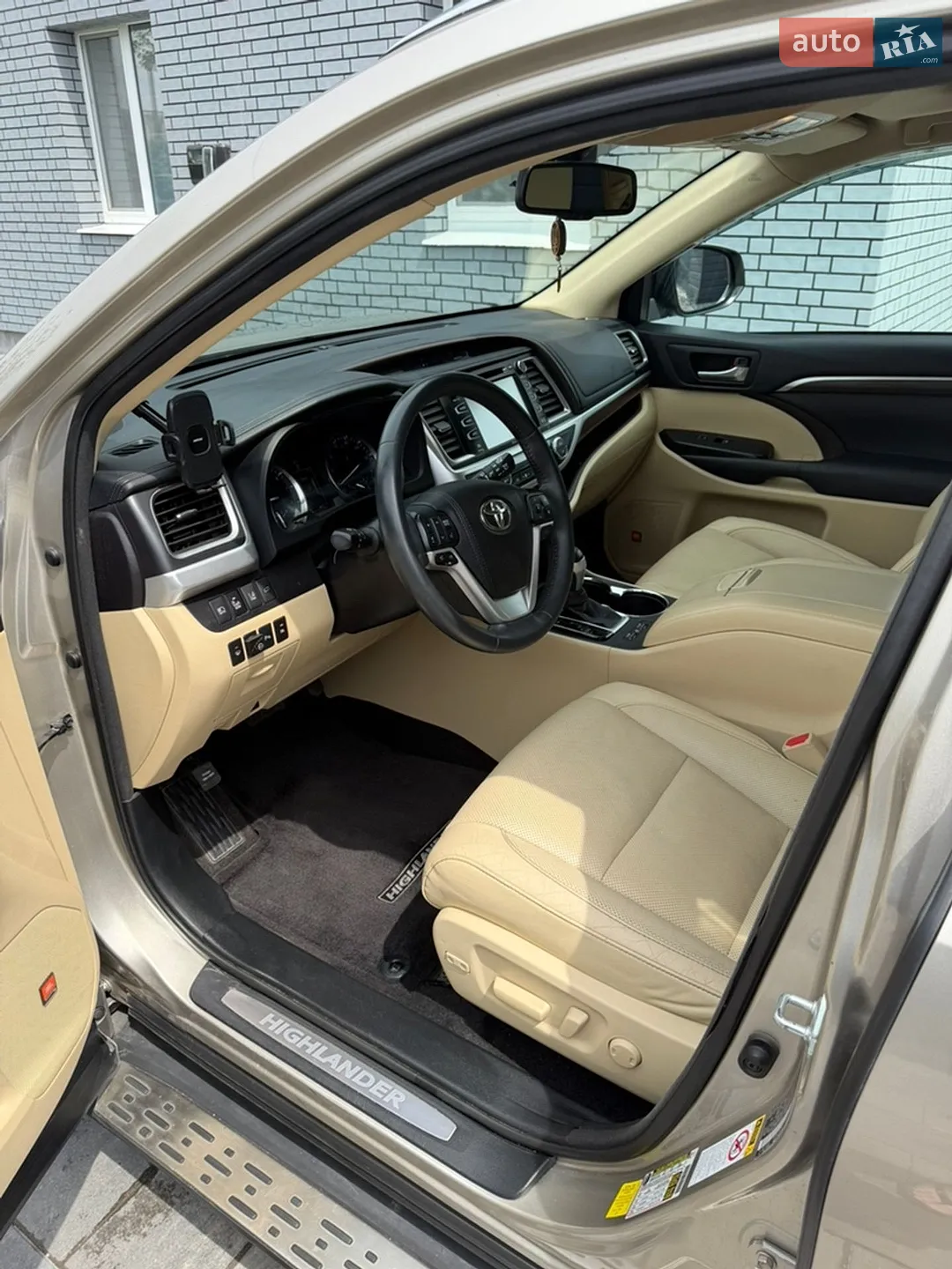 2015 Toyota Highlander - мініатюра 8