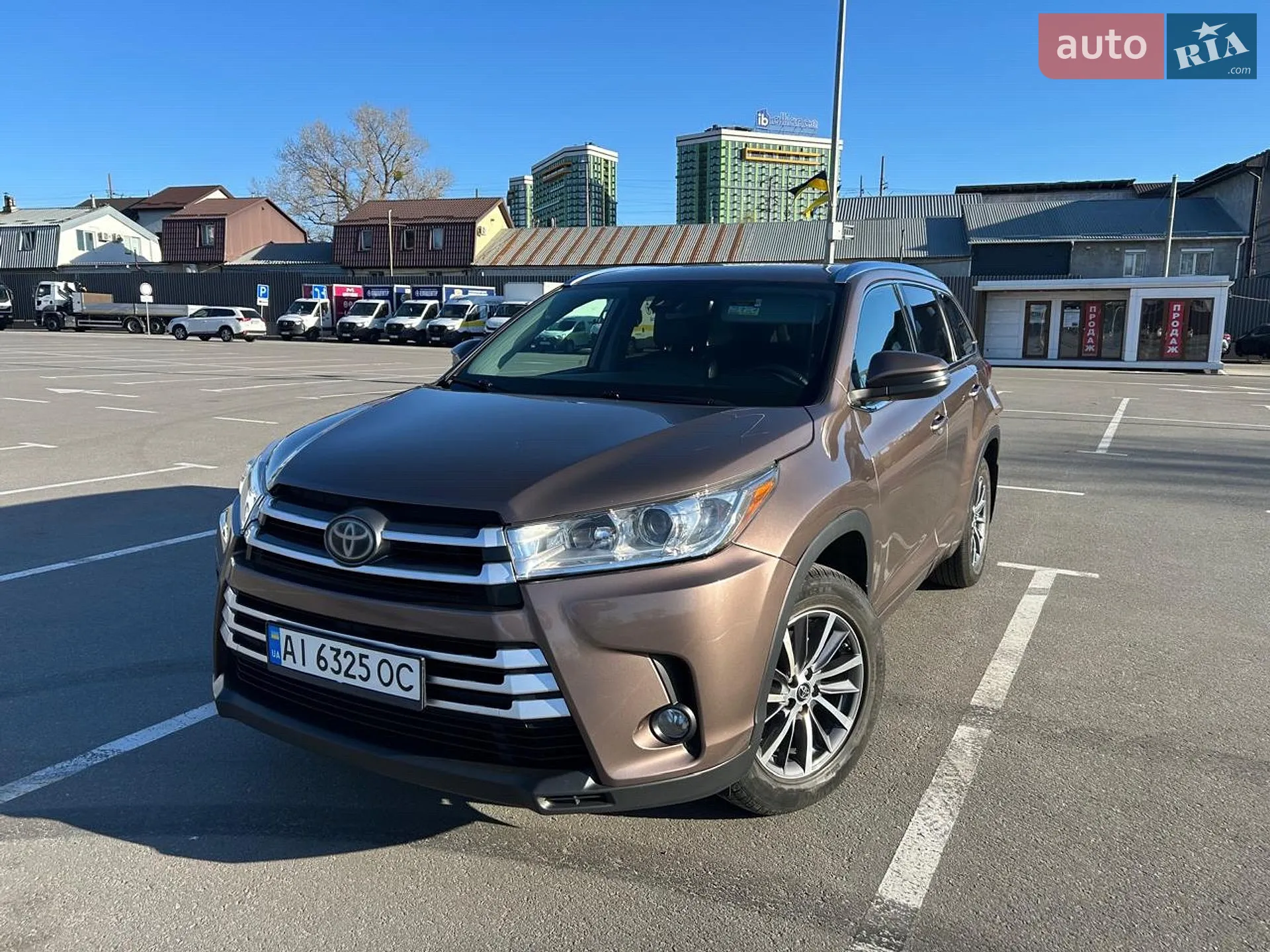 2017 Toyota Highlander - фото 1