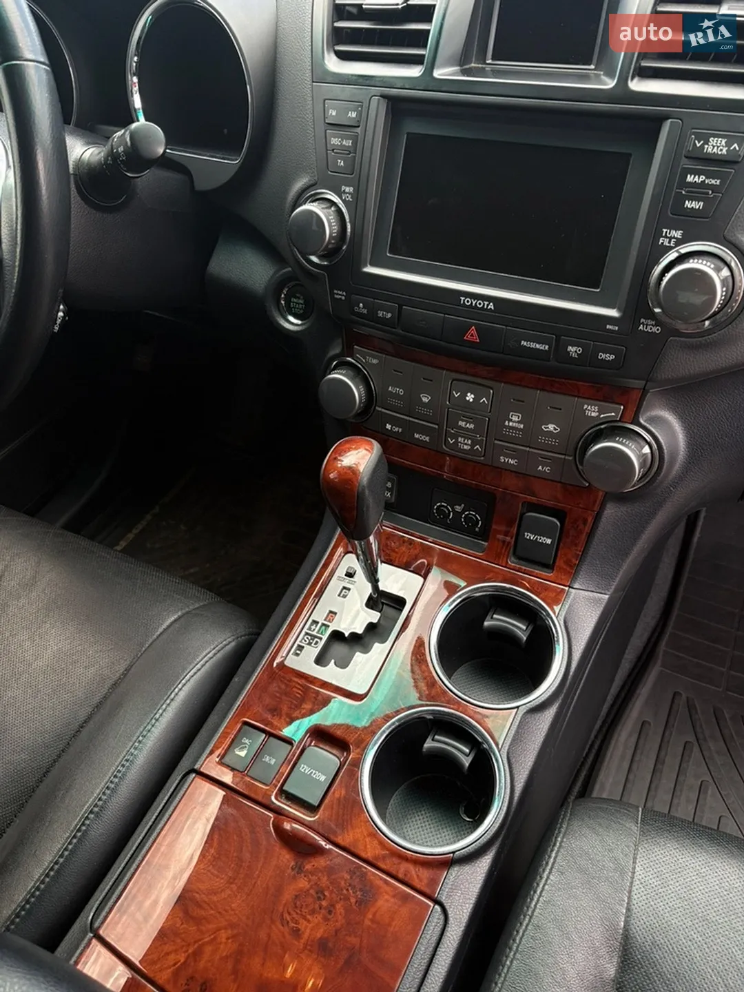 2011 Toyota Highlander - мініатюра 14