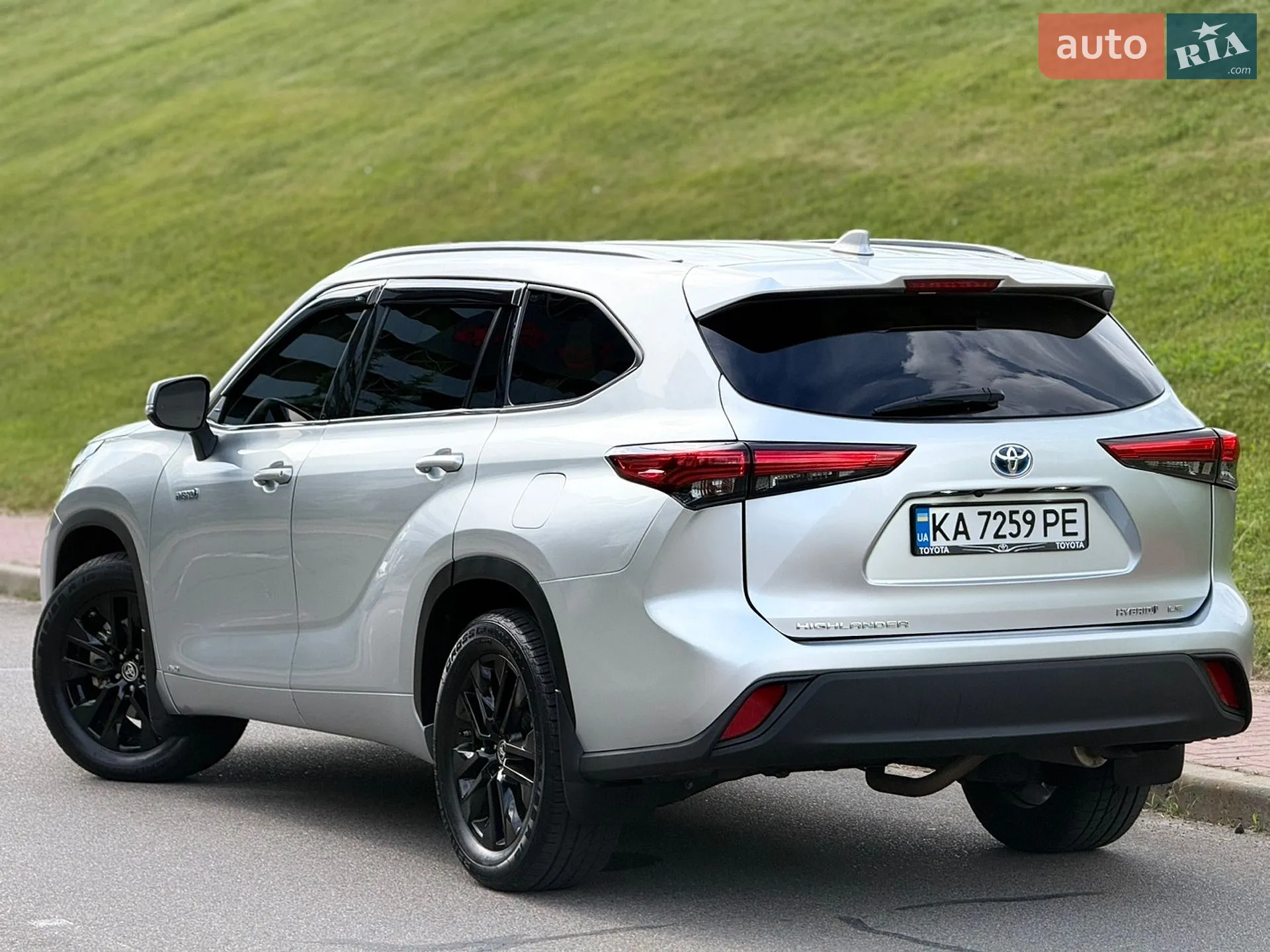 2021 Toyota Highlander - мініатюра 6
