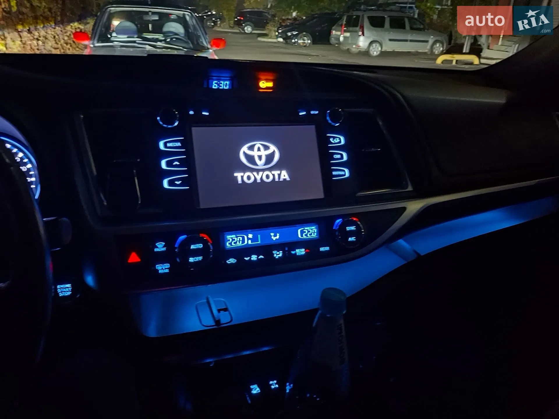 2014 Toyota Highlander - мініатюра 17
