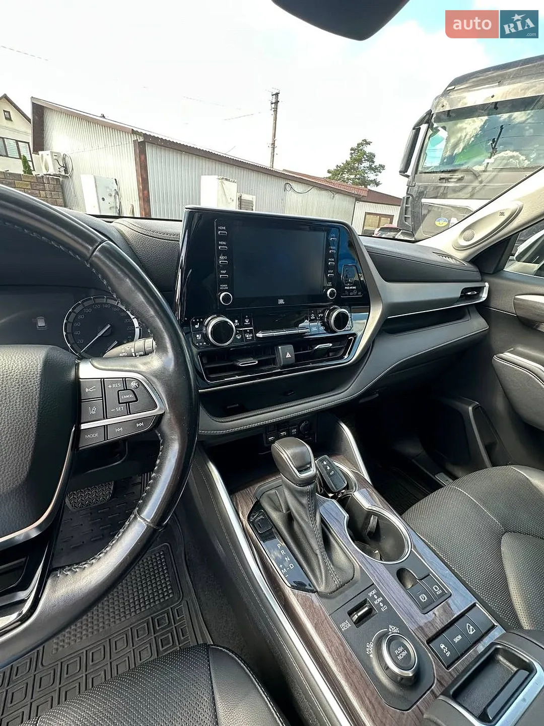 2020 Toyota Highlander - мініатюра 8