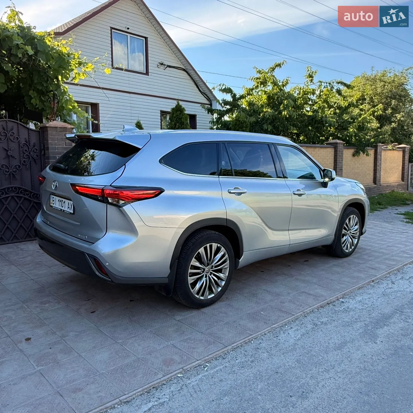 2021 Toyota Highlander - мініатюра 5