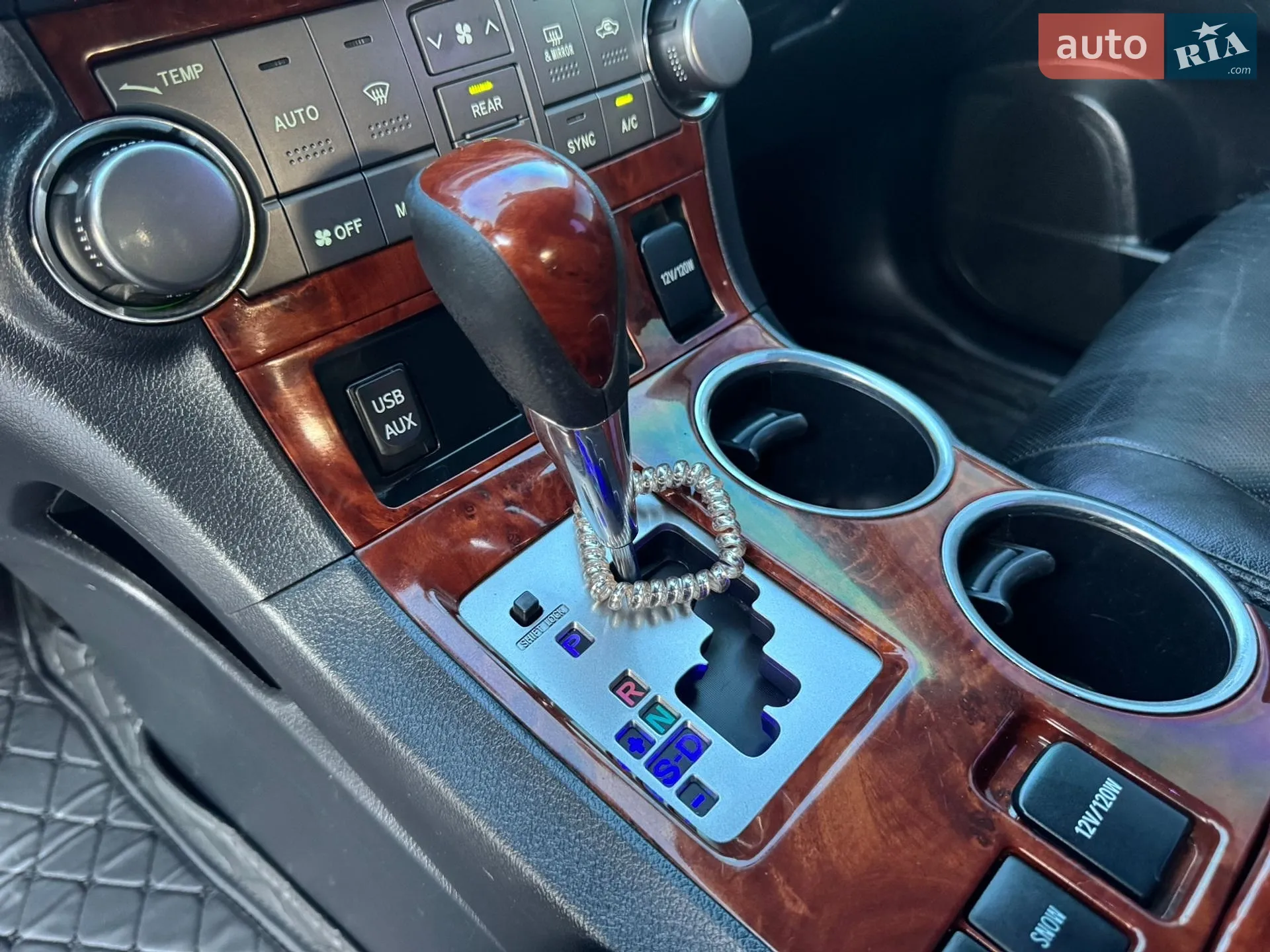 2010 Toyota Highlander - мініатюра 19