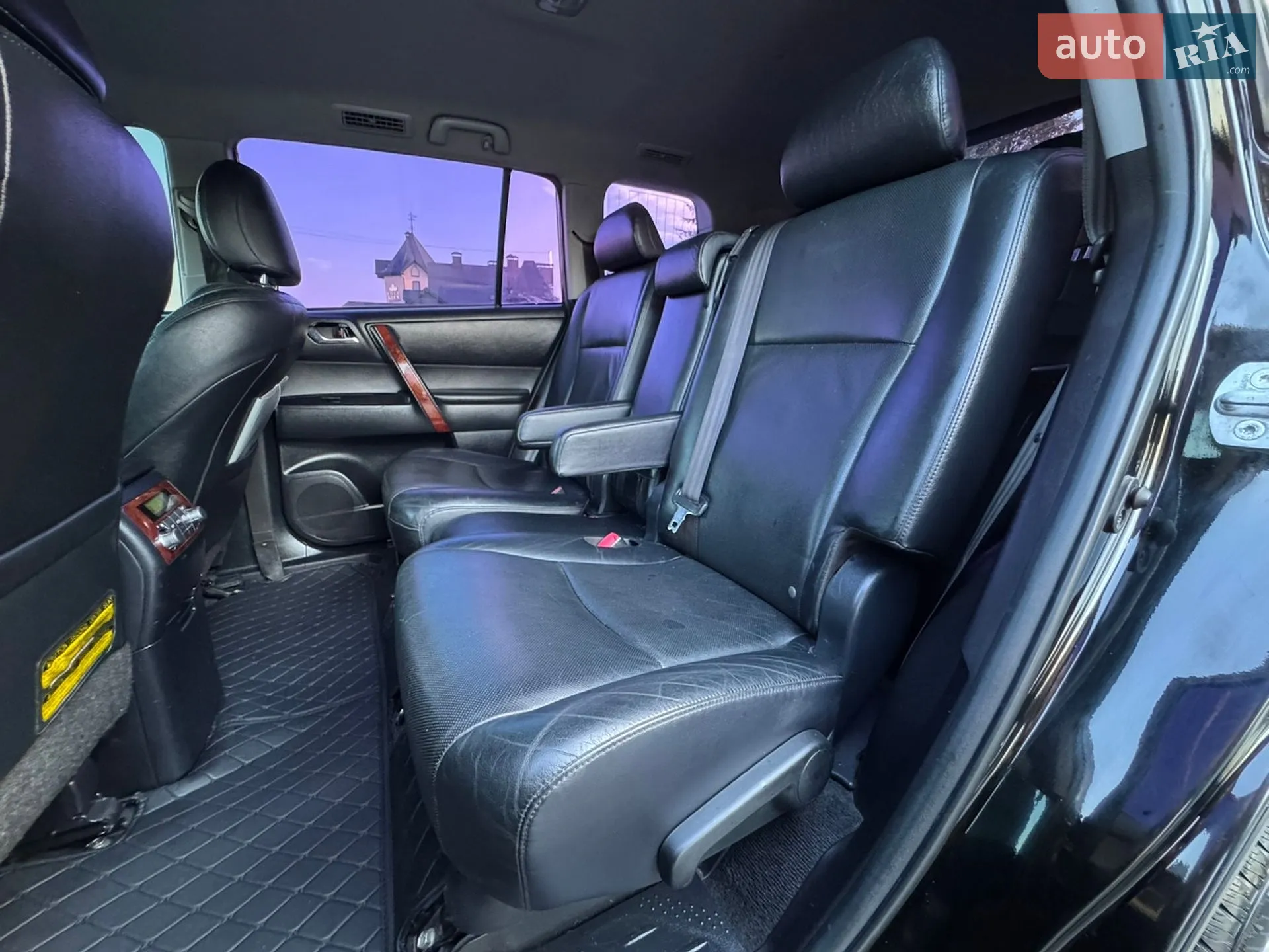 2010 Toyota Highlander - мініатюра 35