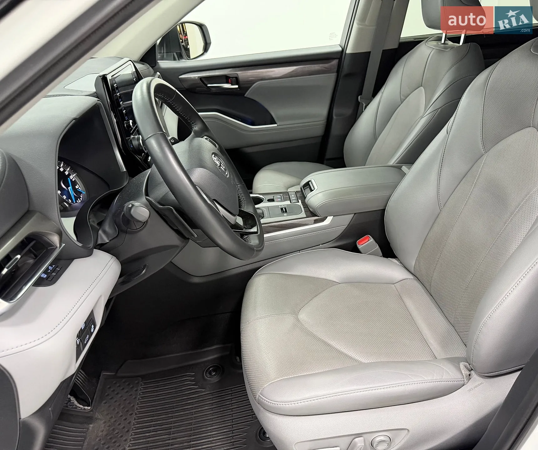 2022 Toyota Highlander - мініатюра 25