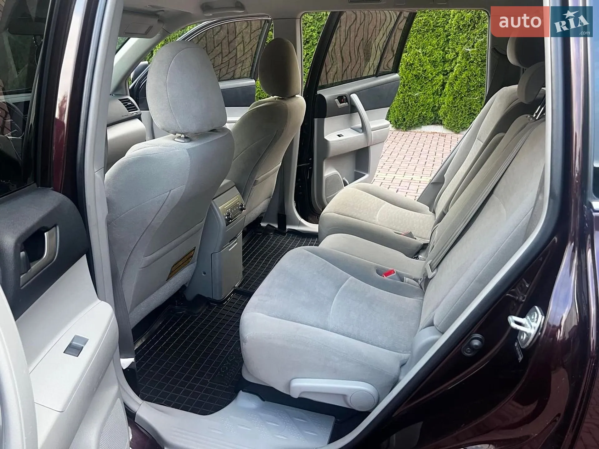 2012 Toyota Highlander - мініатюра 22
