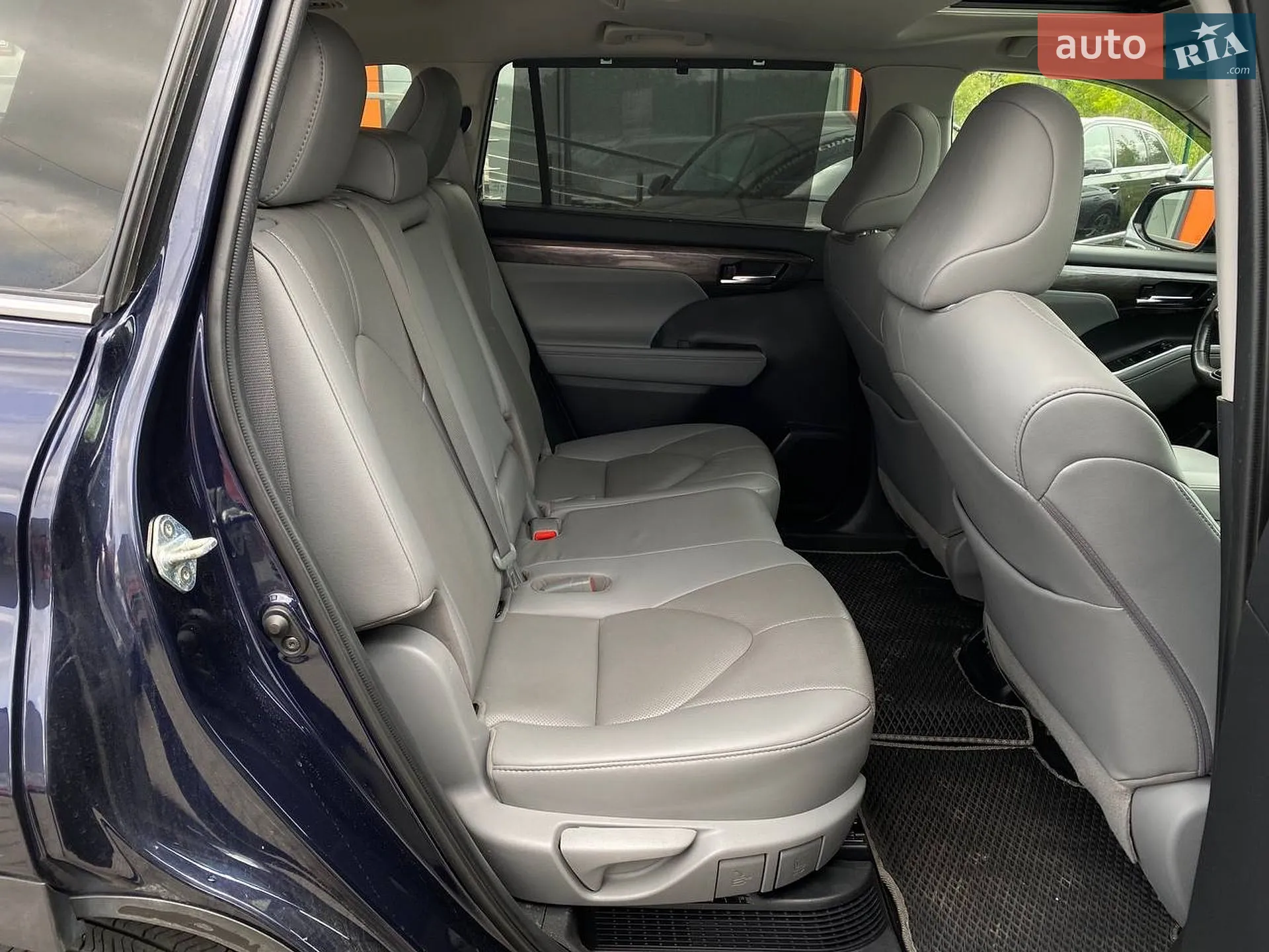 2020 Toyota Highlander - мініатюра 24