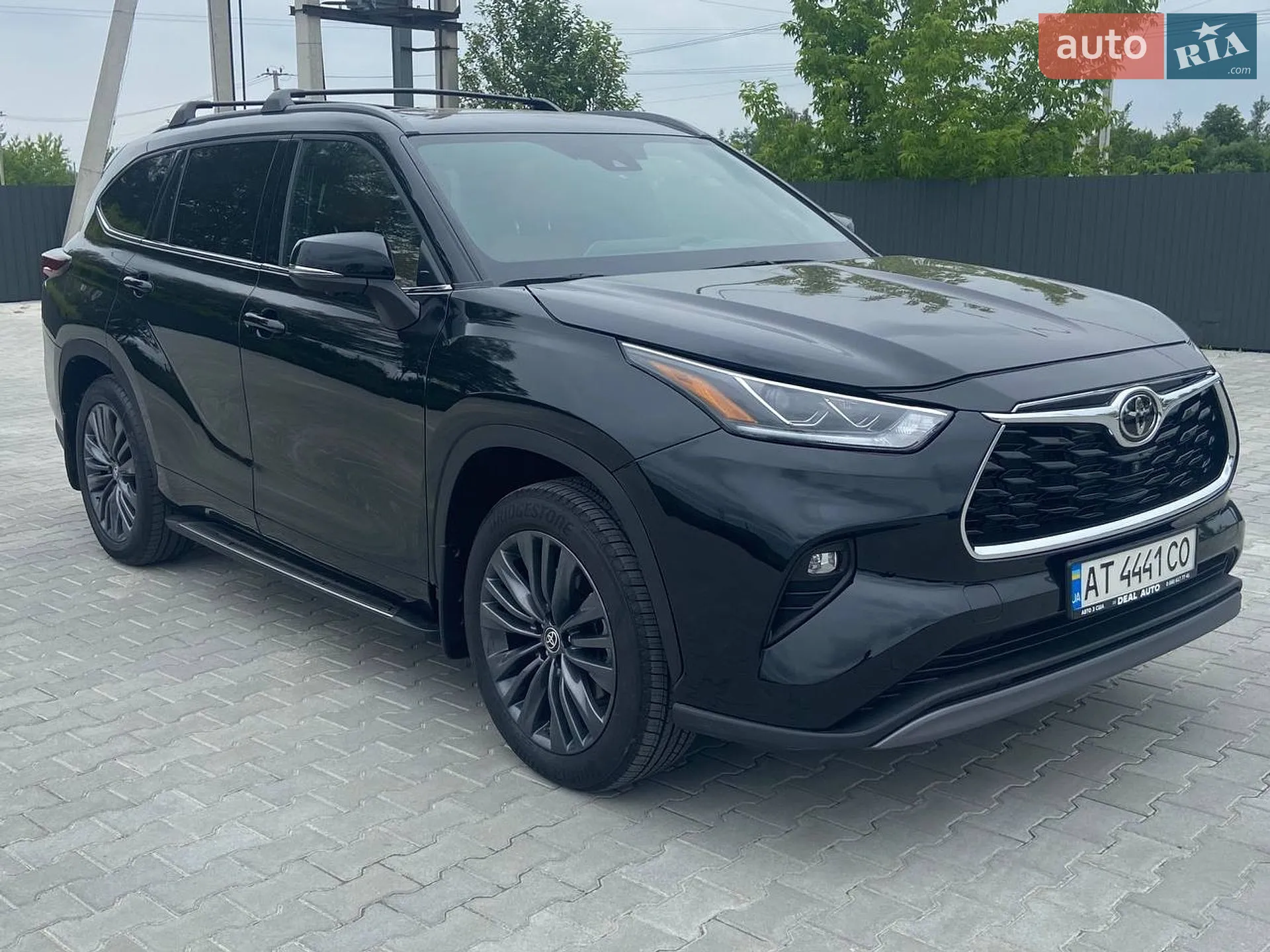 2025 Toyota Highlander - фото 1