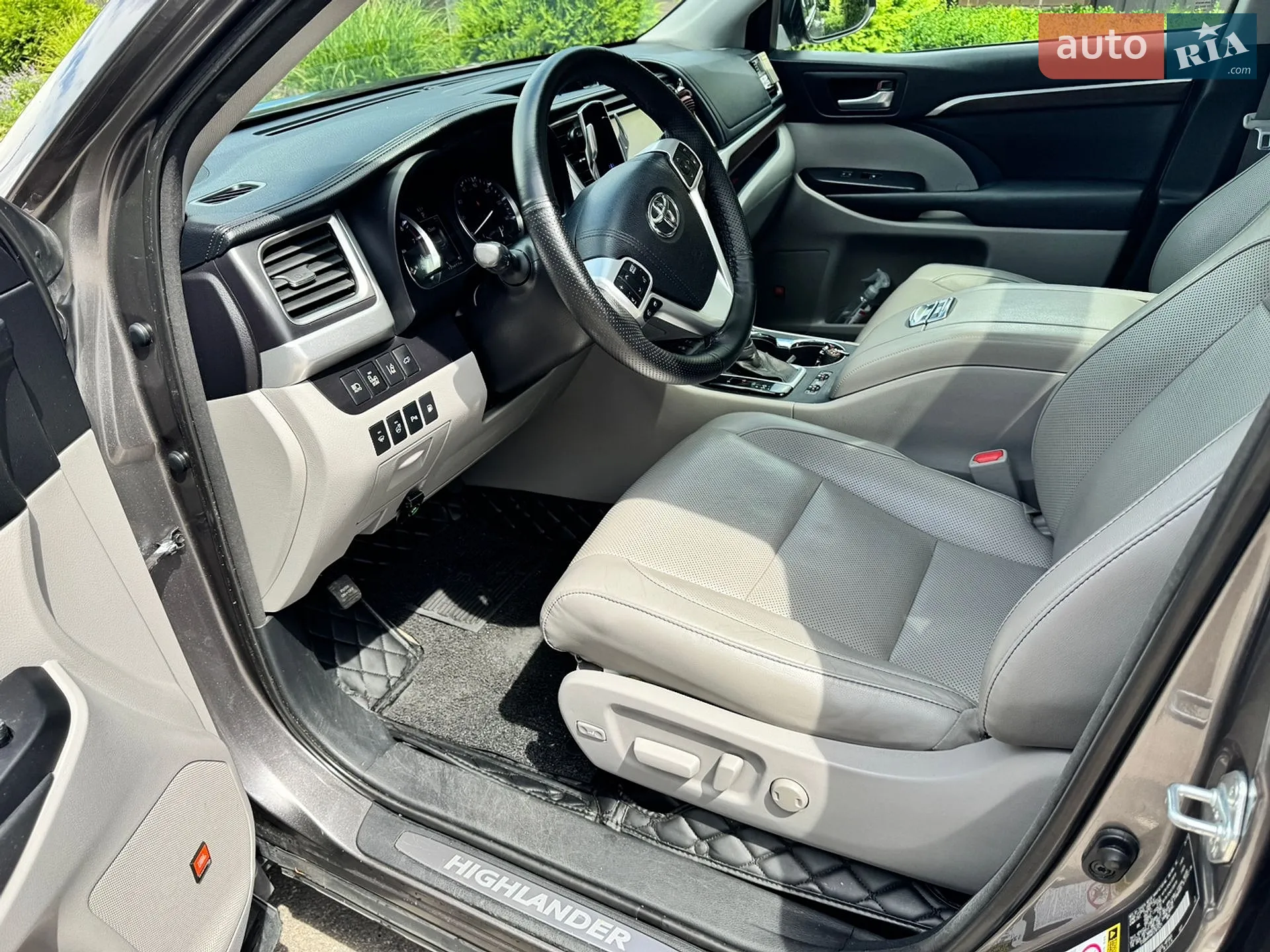 2015 Toyota Highlander - мініатюра 18
