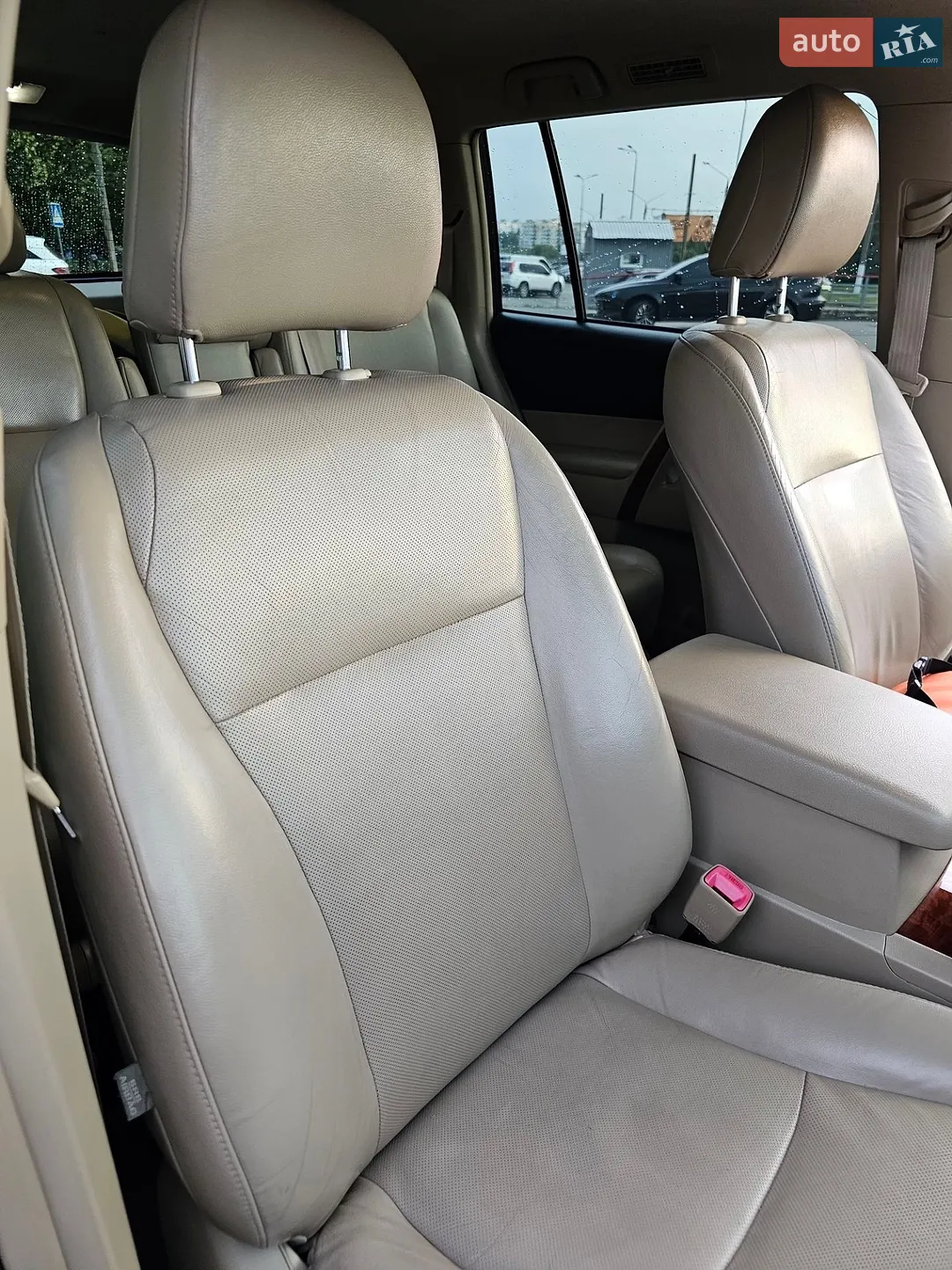 2011 Toyota Highlander - мініатюра 32
