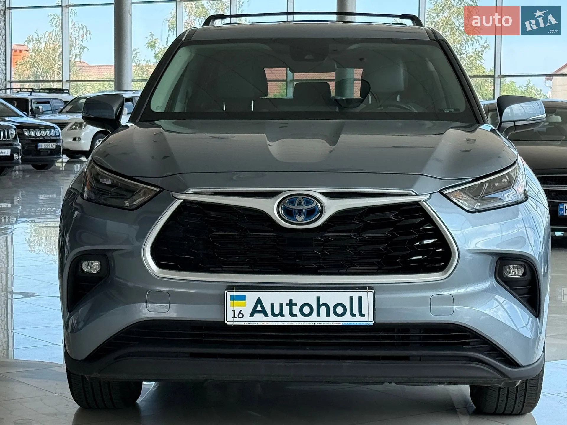 2022 Toyota Highlander - фото 1