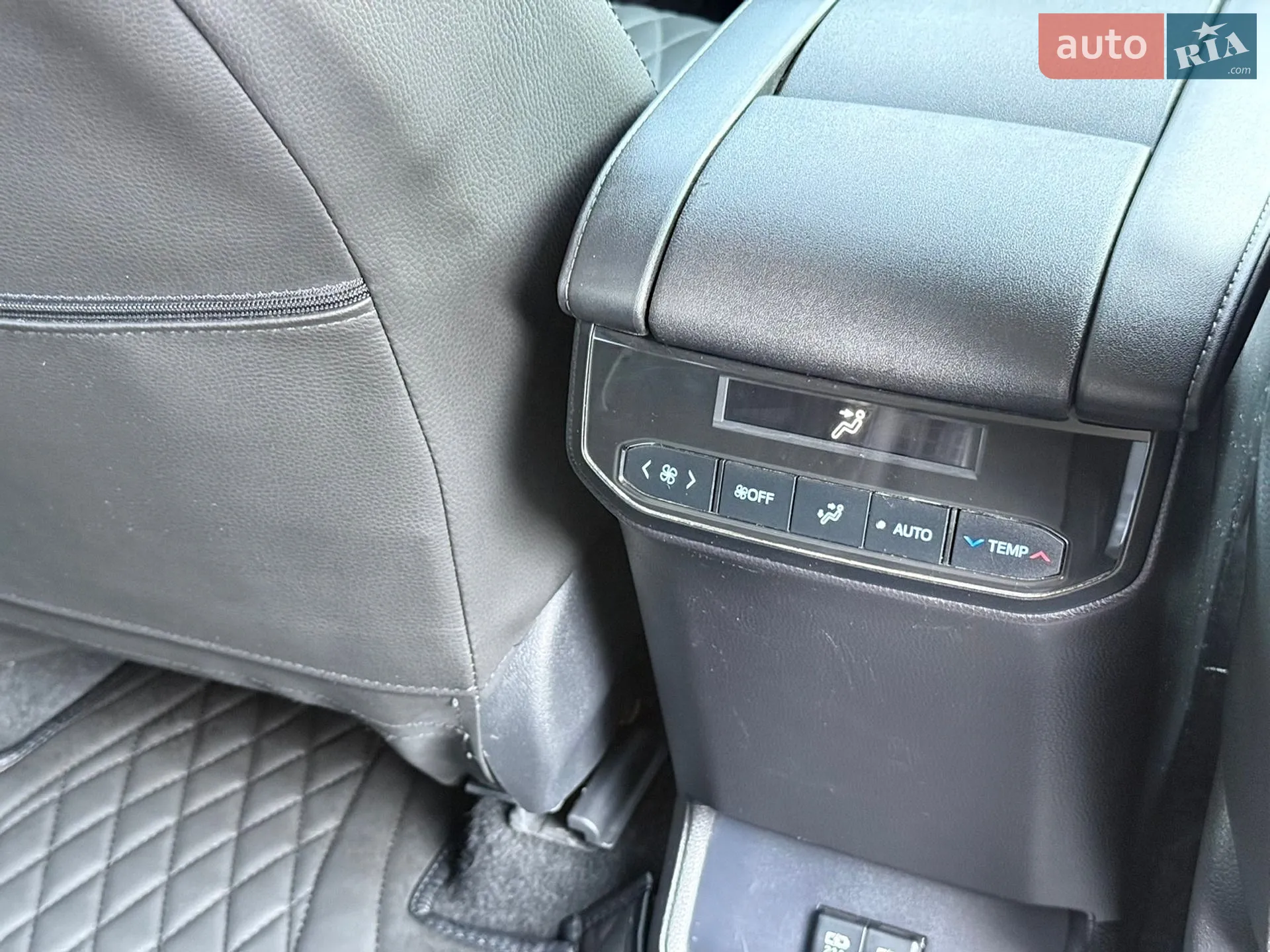 Toyota Highlander 2021 VIN 5TDBBRCH2MS036932 фото оголошення 16 з 42