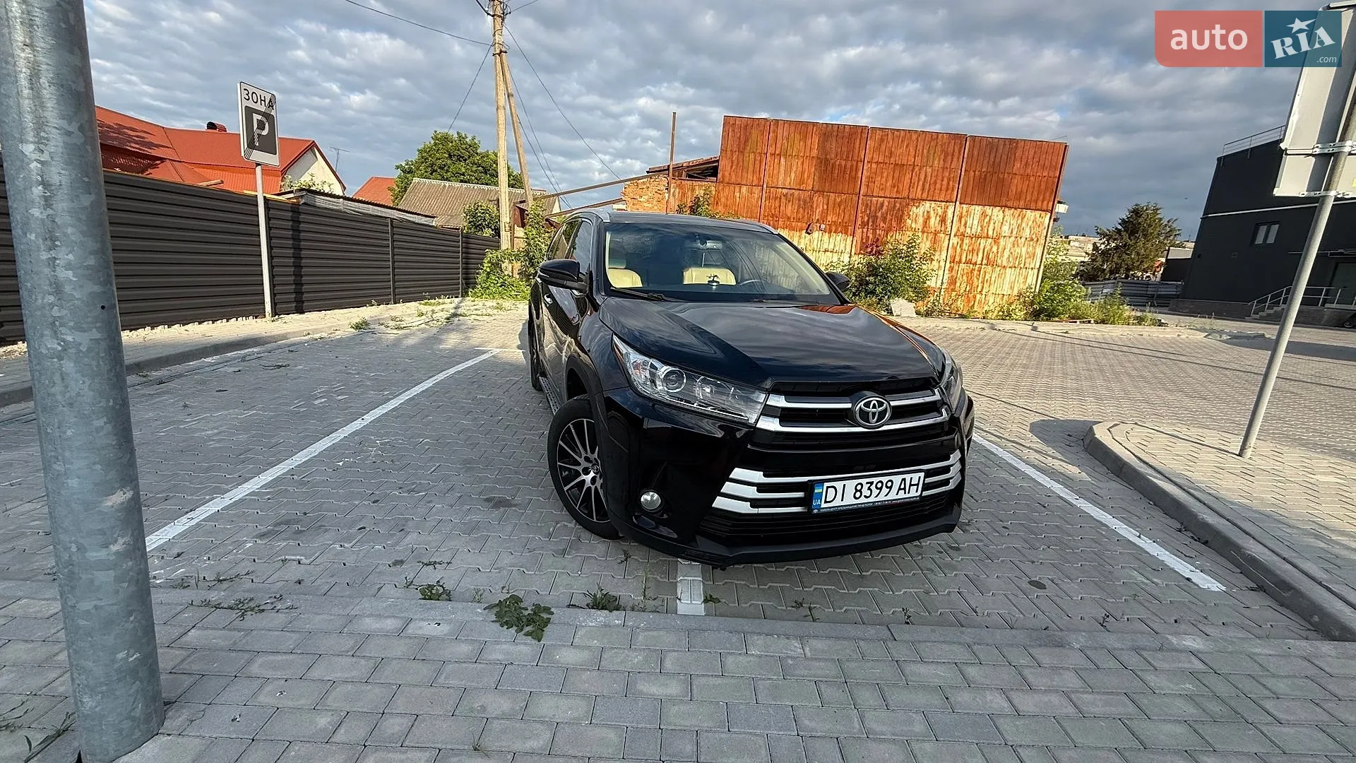 2017 Toyota Highlander - мініатюра 6