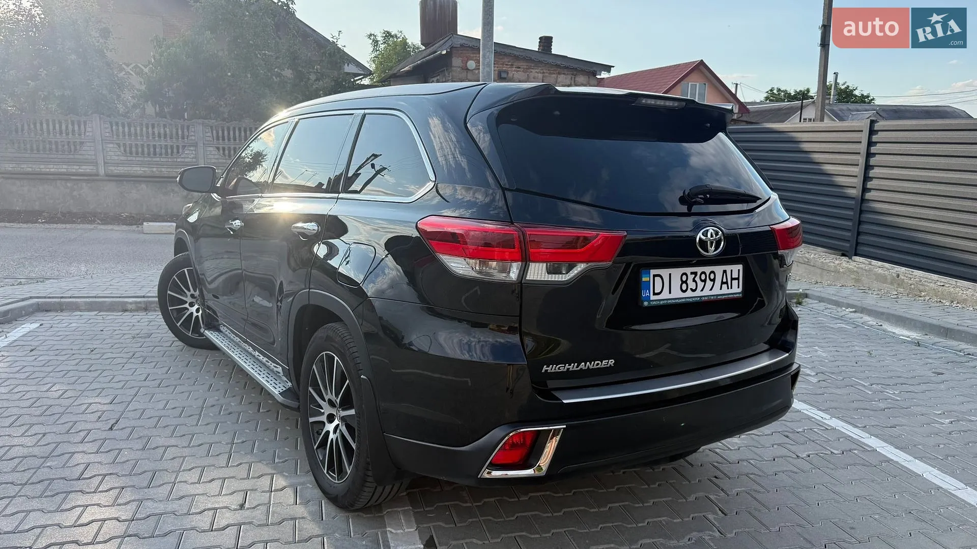 2017 Toyota Highlander - мініатюра 14