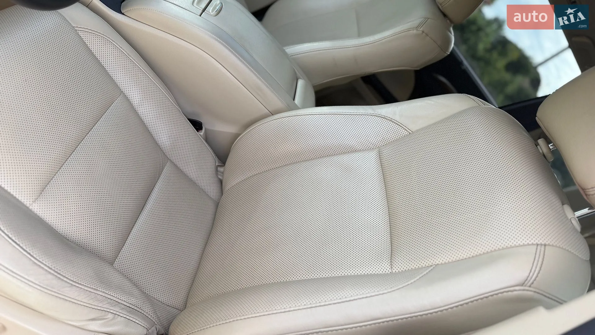 2017 Toyota Highlander - мініатюра 37