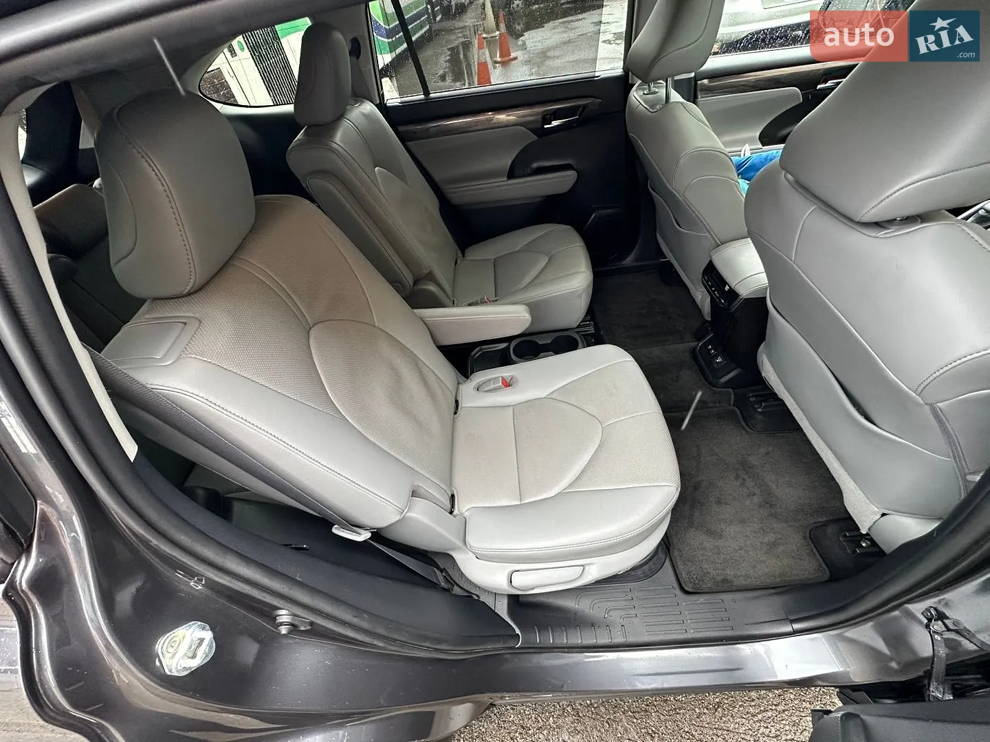 2020 Toyota Highlander - мініатюра 24