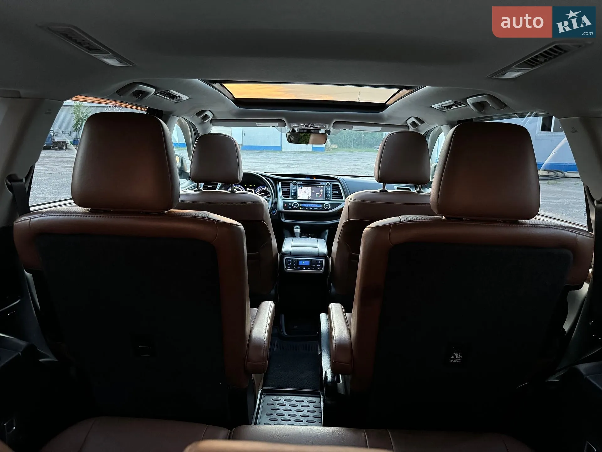2017 Toyota Highlander - мініатюра 15