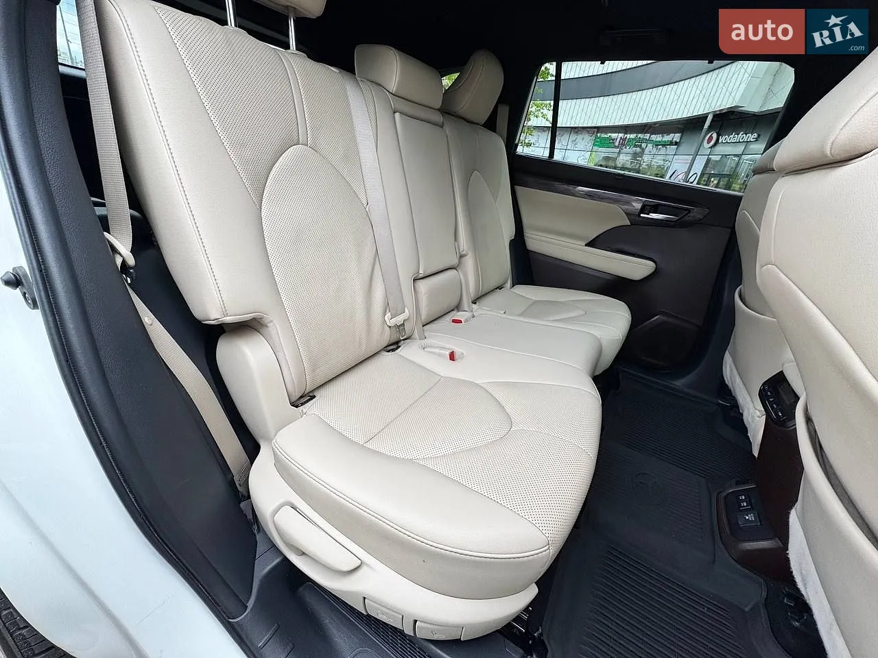 2020 Toyota Highlander - мініатюра 10