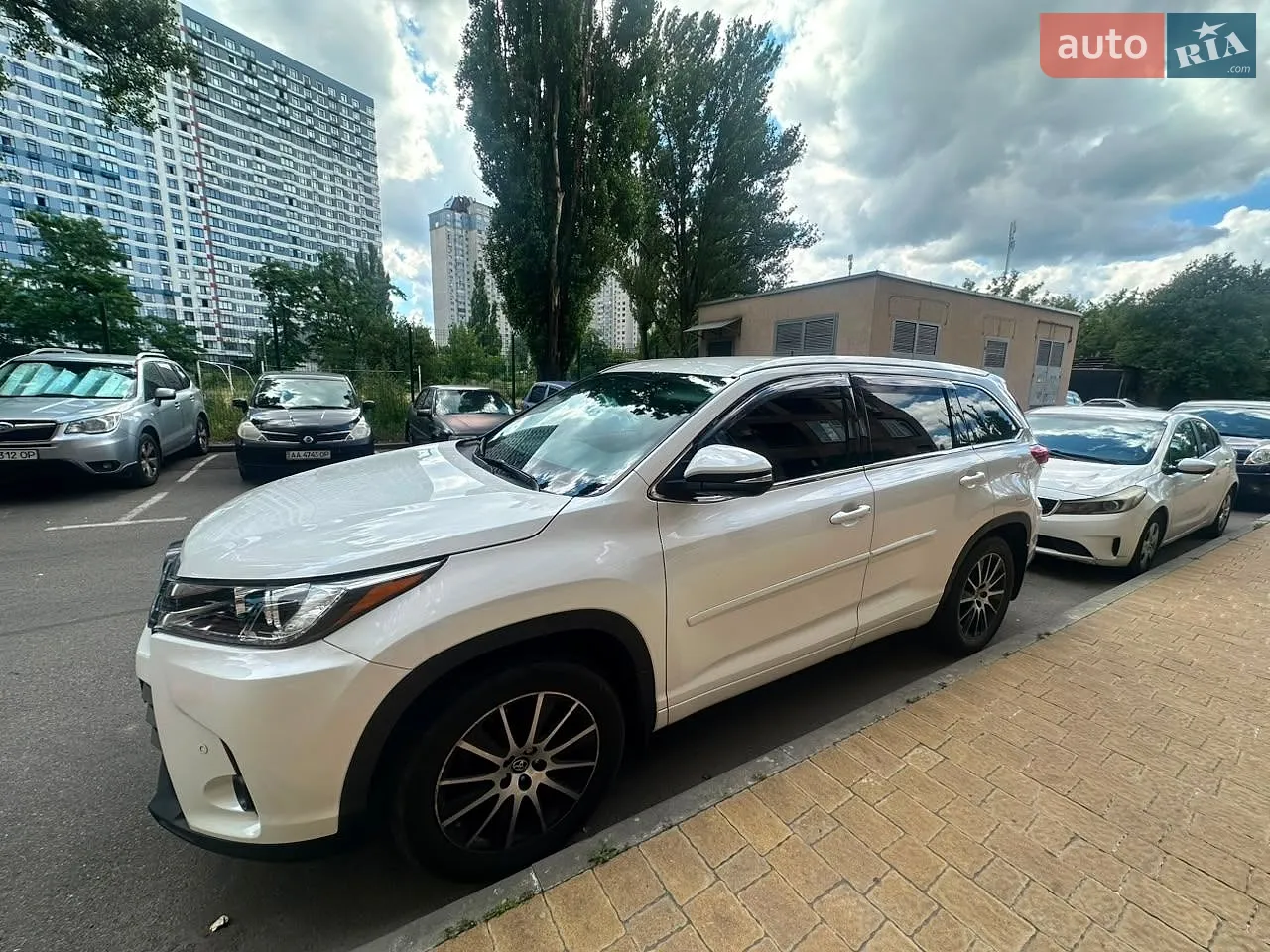 2019 Toyota Highlander - мініатюра 8