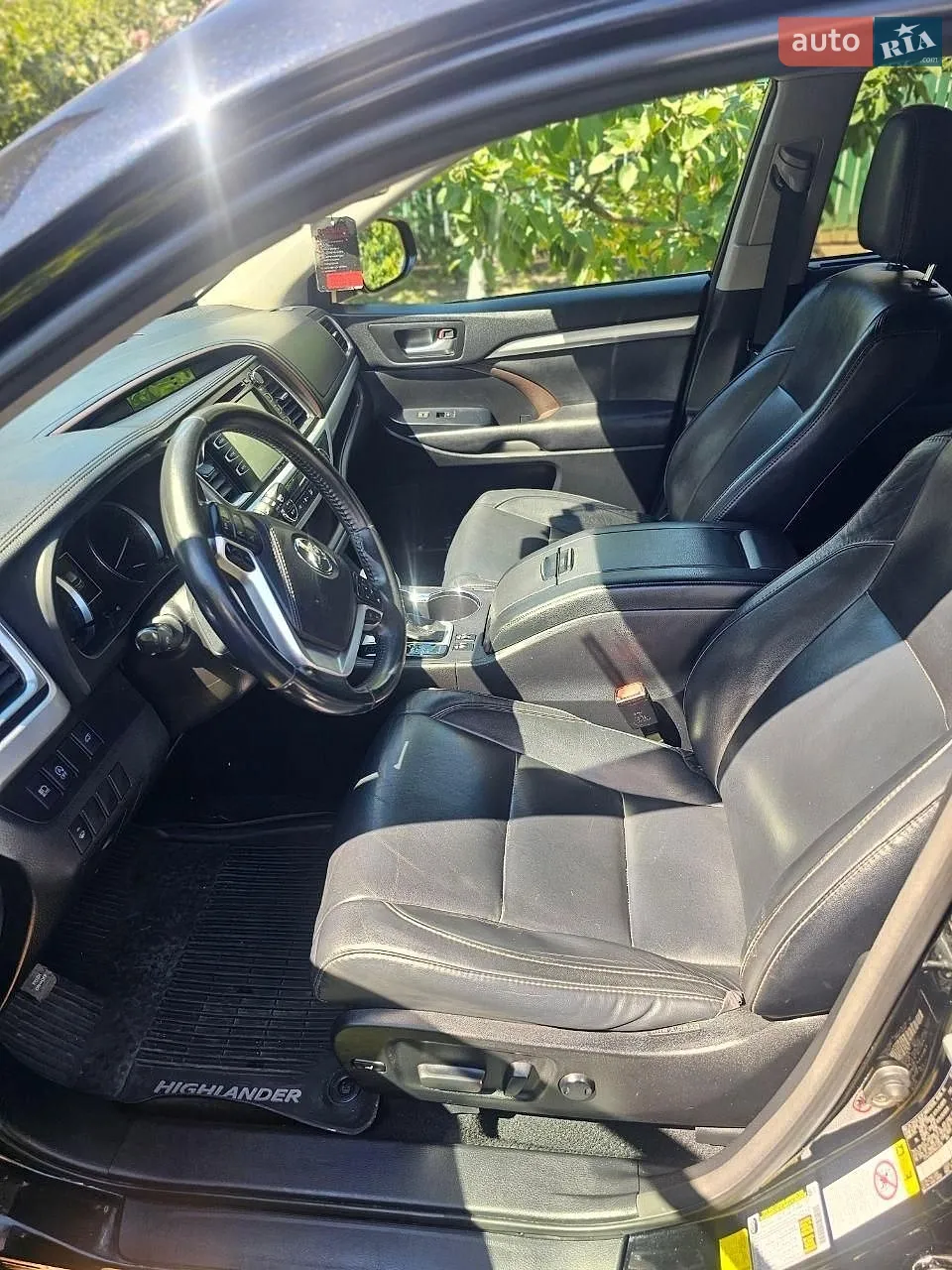 2017 Toyota Highlander - мініатюра 19