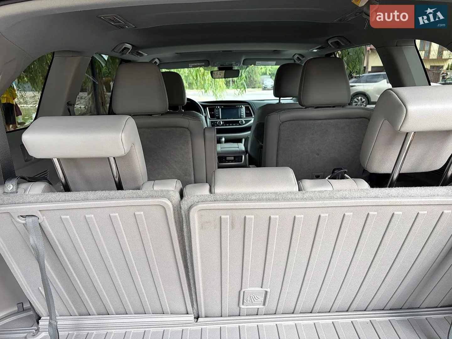 2019 Toyota Highlander - мініатюра 10