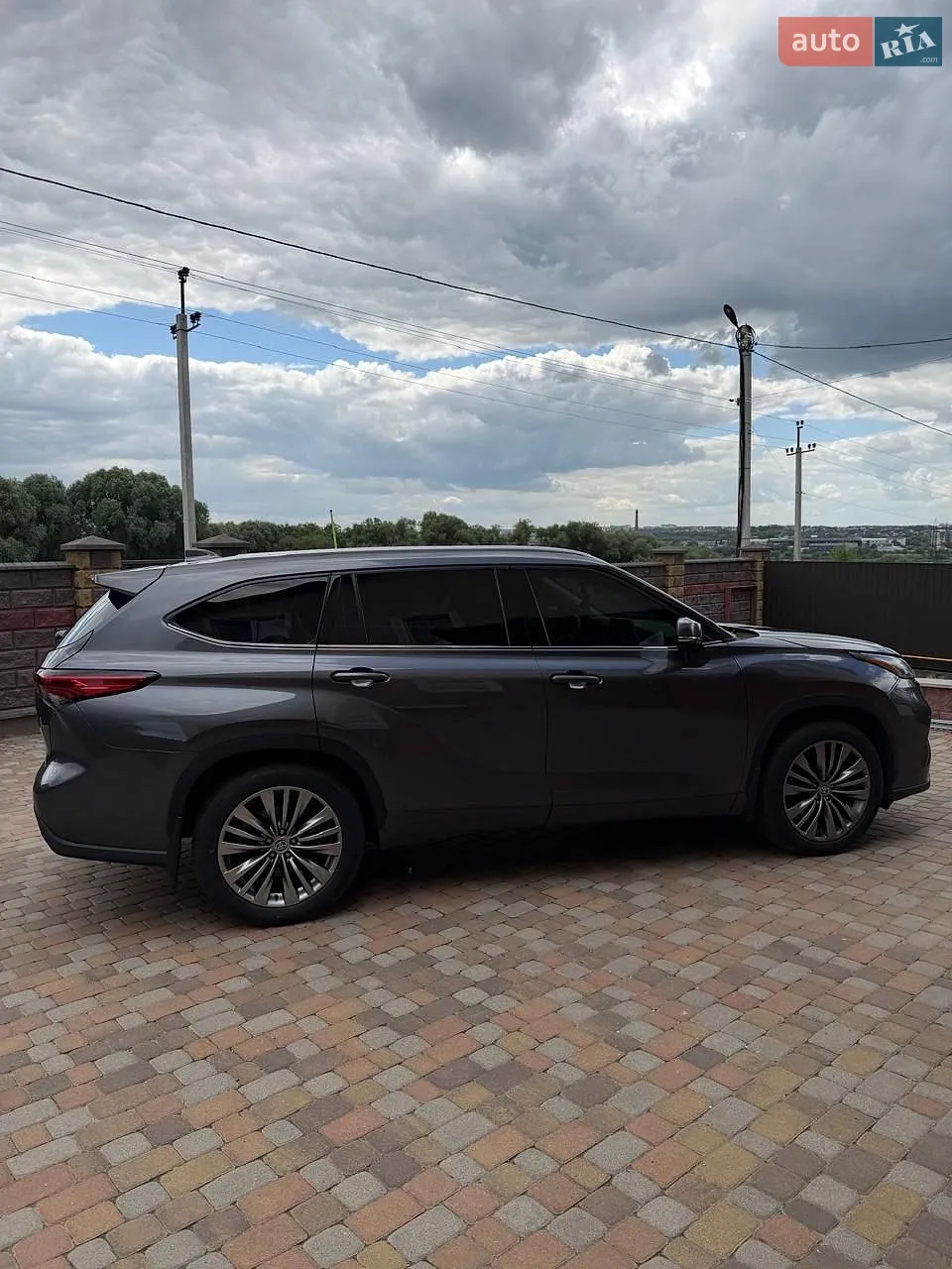 2021 Toyota Highlander - мініатюра 4