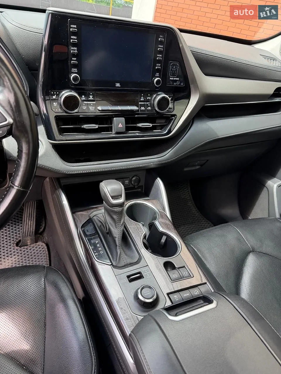 2021 Toyota Highlander - мініатюра 21