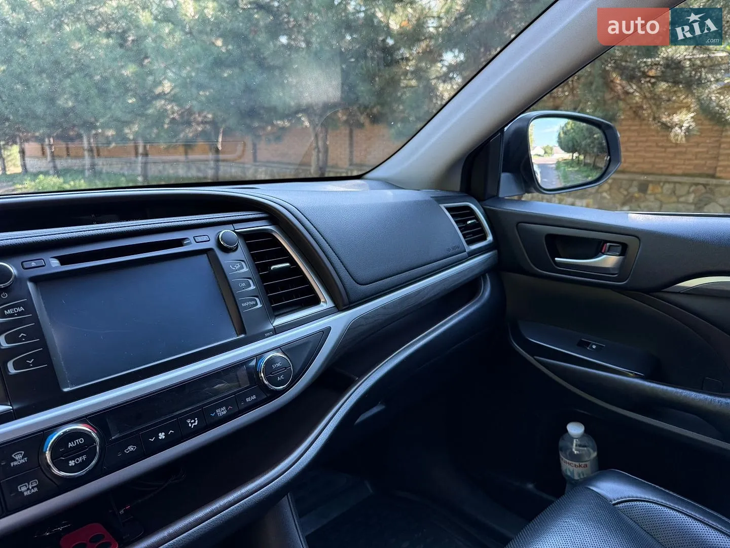 2017 Toyota Highlander - мініатюра 21