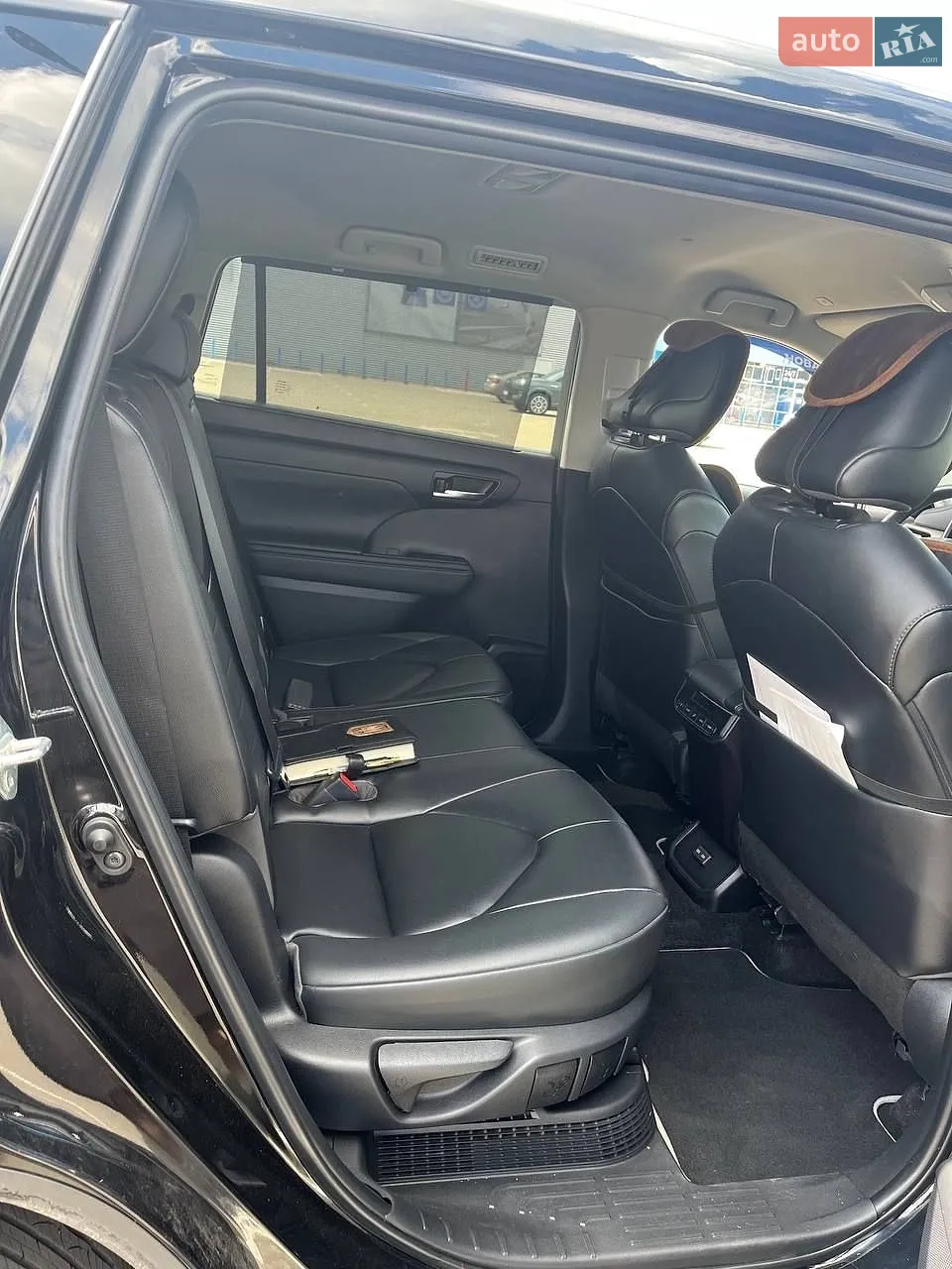 2022 Toyota Highlander - мініатюра 6