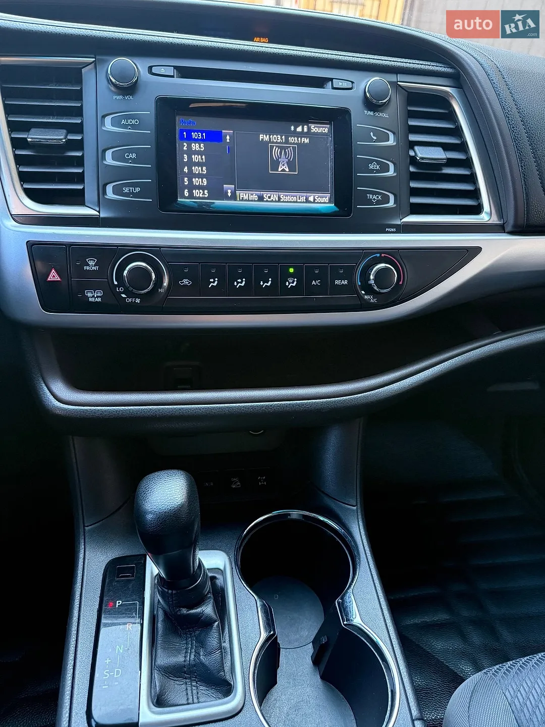 2016 Toyota Highlander - мініатюра 15