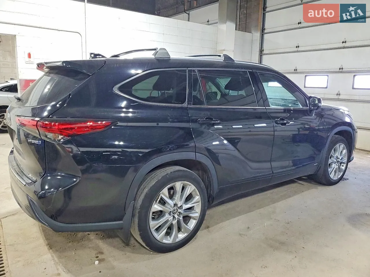 2023 Toyota Highlander - мініатюра 3